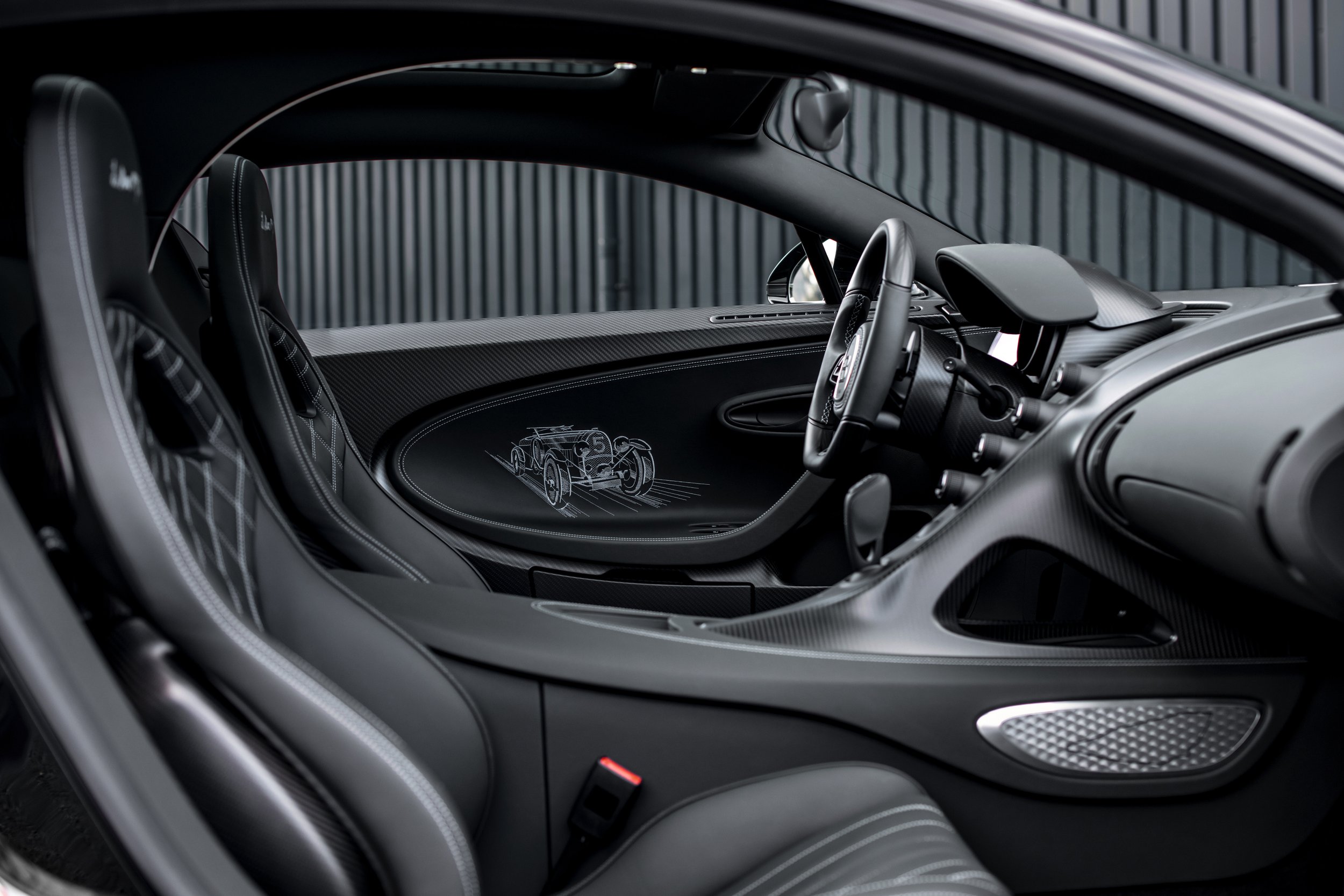 12 BUGATTI Hommage T50S.jpg