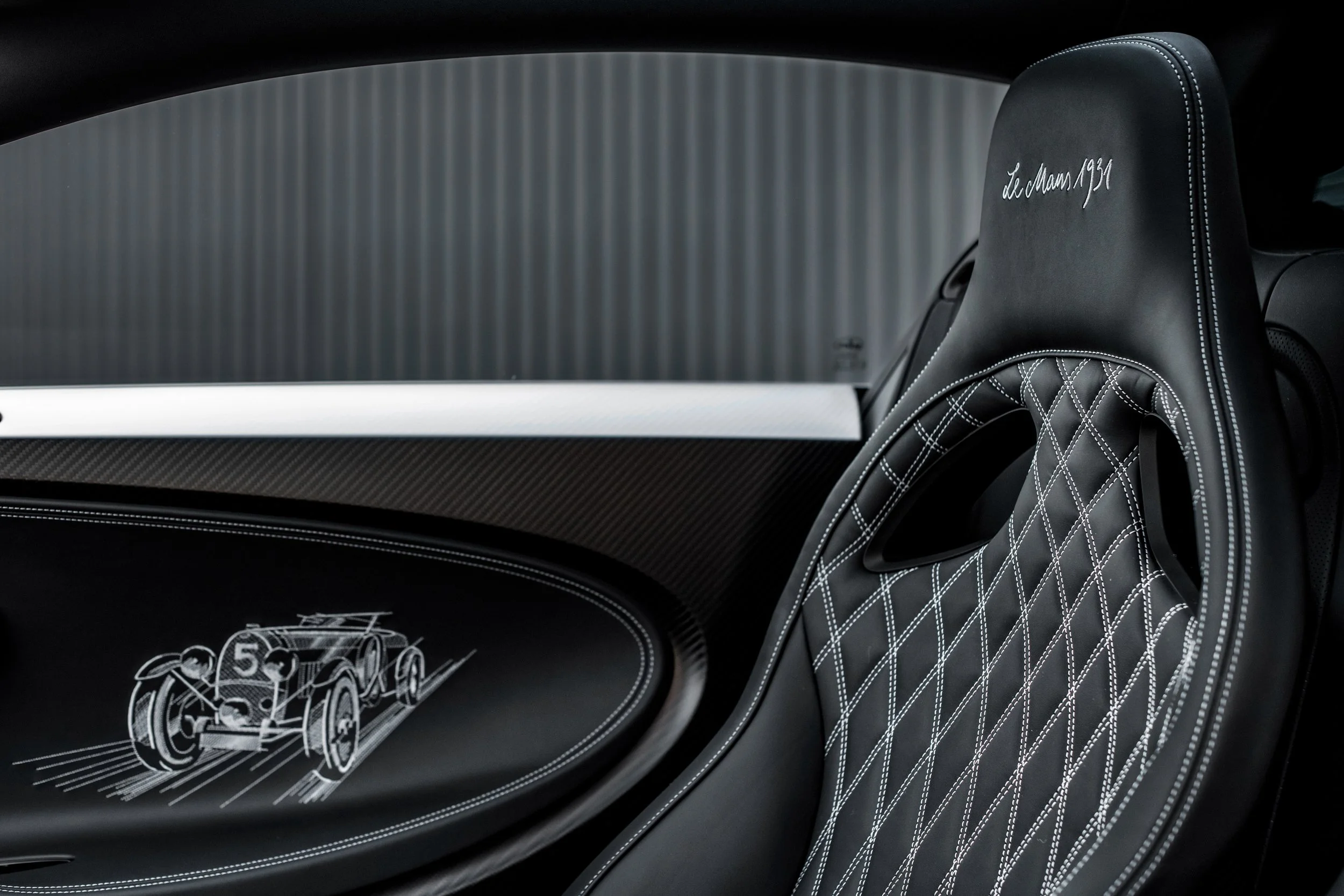 08 BUGATTI Hommage T50S.jpg