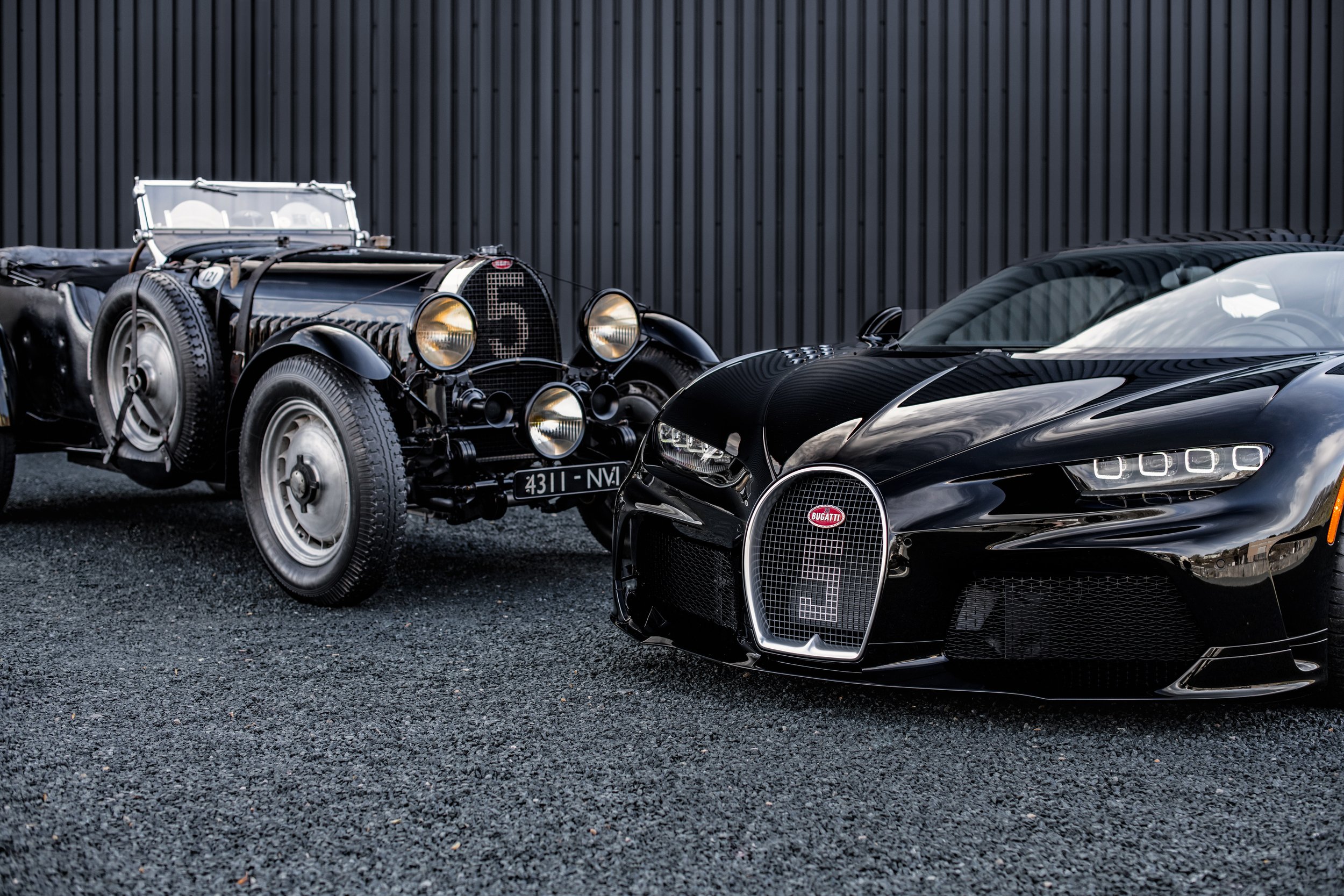 02 BUGATTI Hommage T50S.jpg
