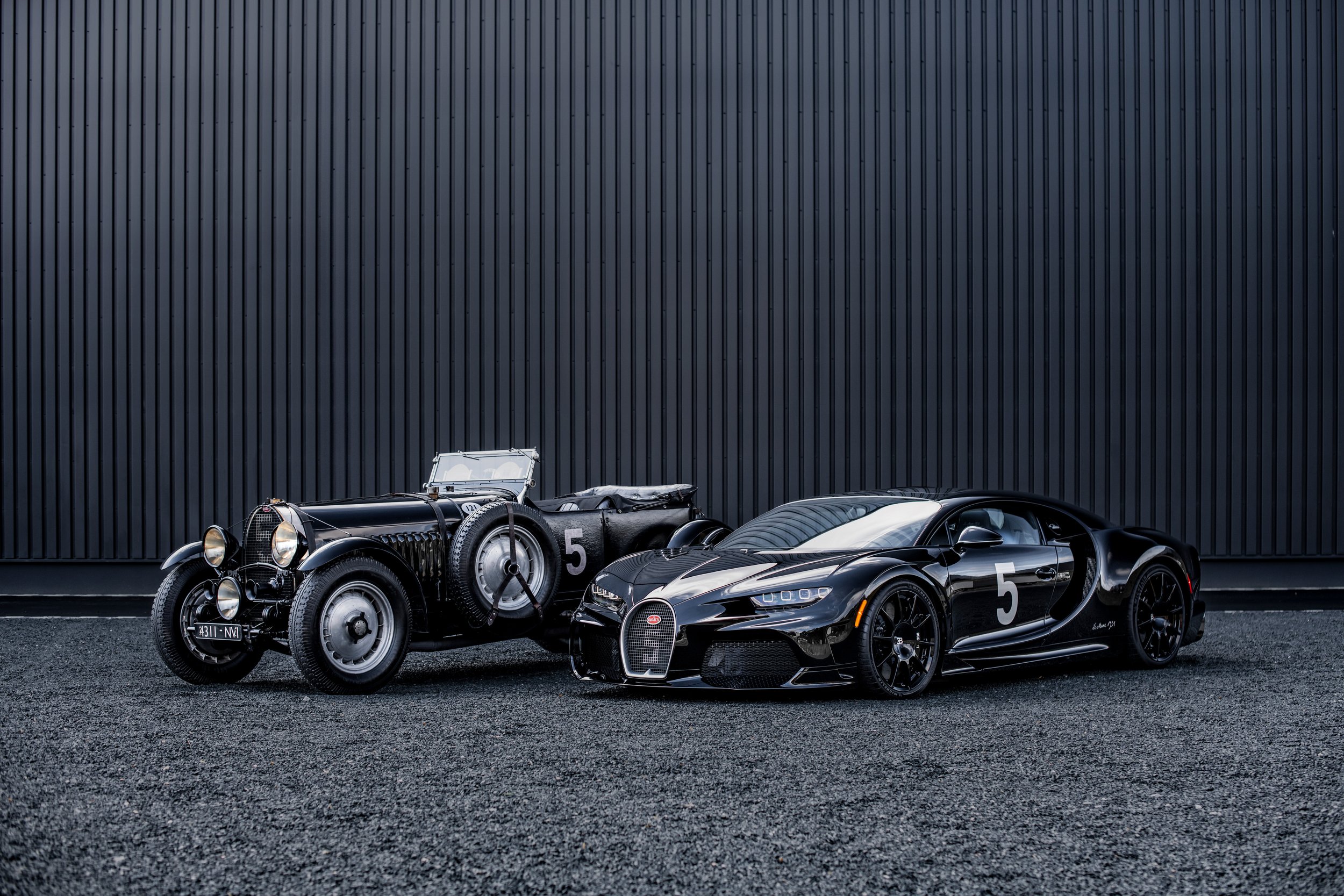 01 BUGATTI Hommage T50S.jpg