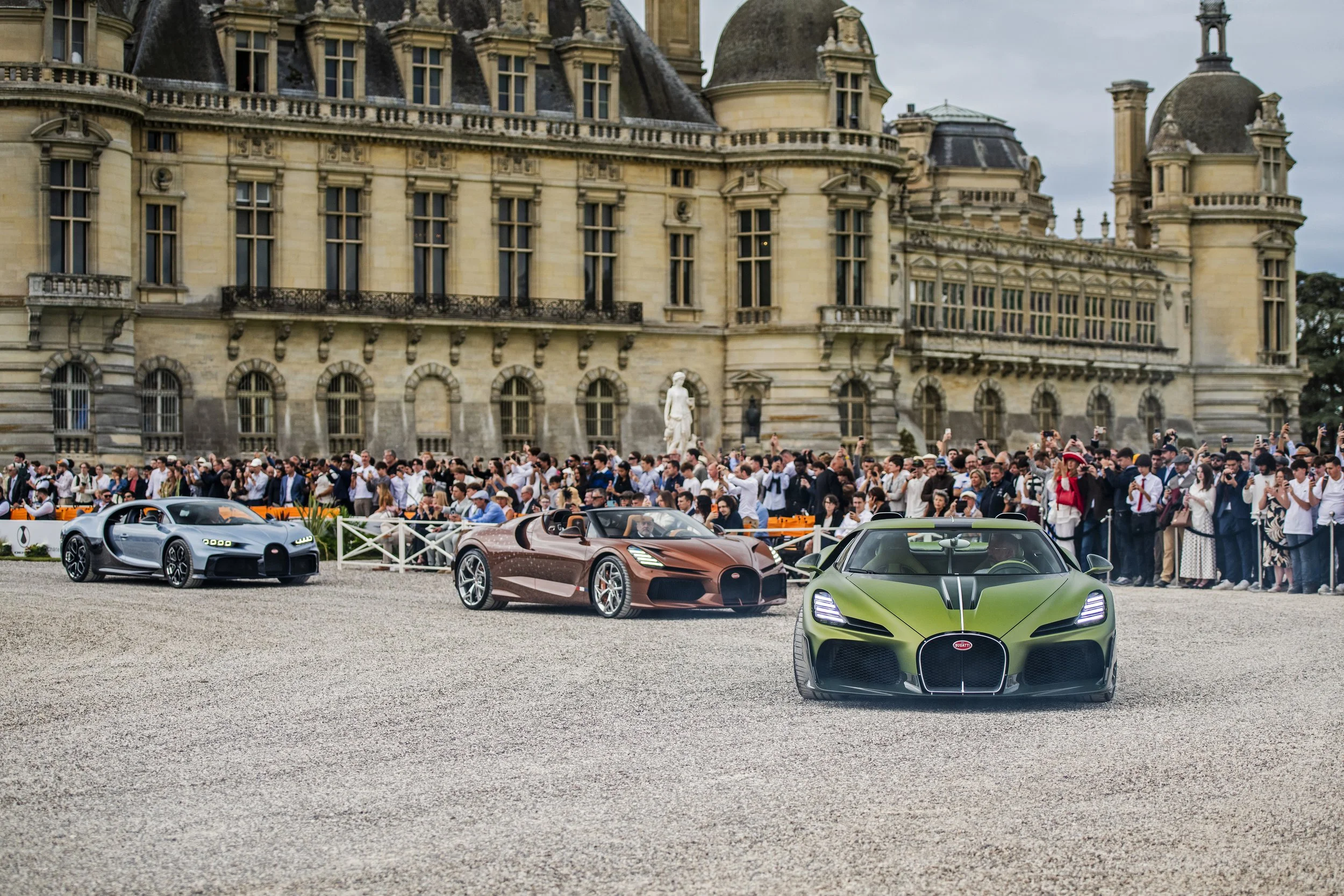 11 2609 BUGATTI_Chantilly_Recap.jpg