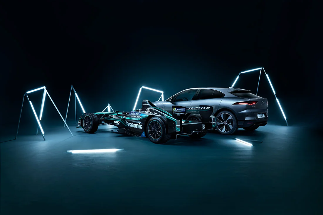 I-PACE_I-TYPE_Rear_3-4.jpg