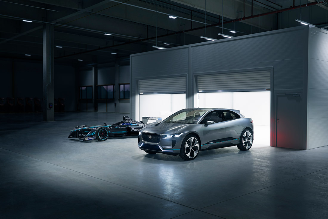 The_Bunker_I-Pace_002_LR.jpg