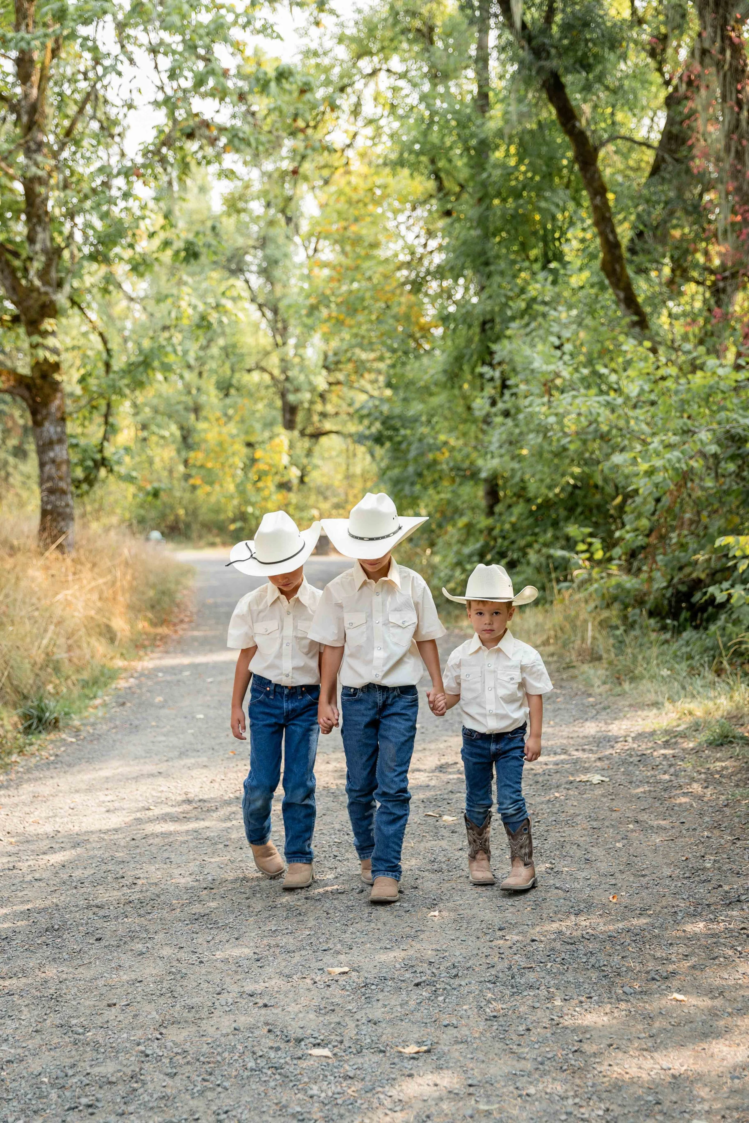 Grant Family_ Fall 2025_For Web-54.jpg