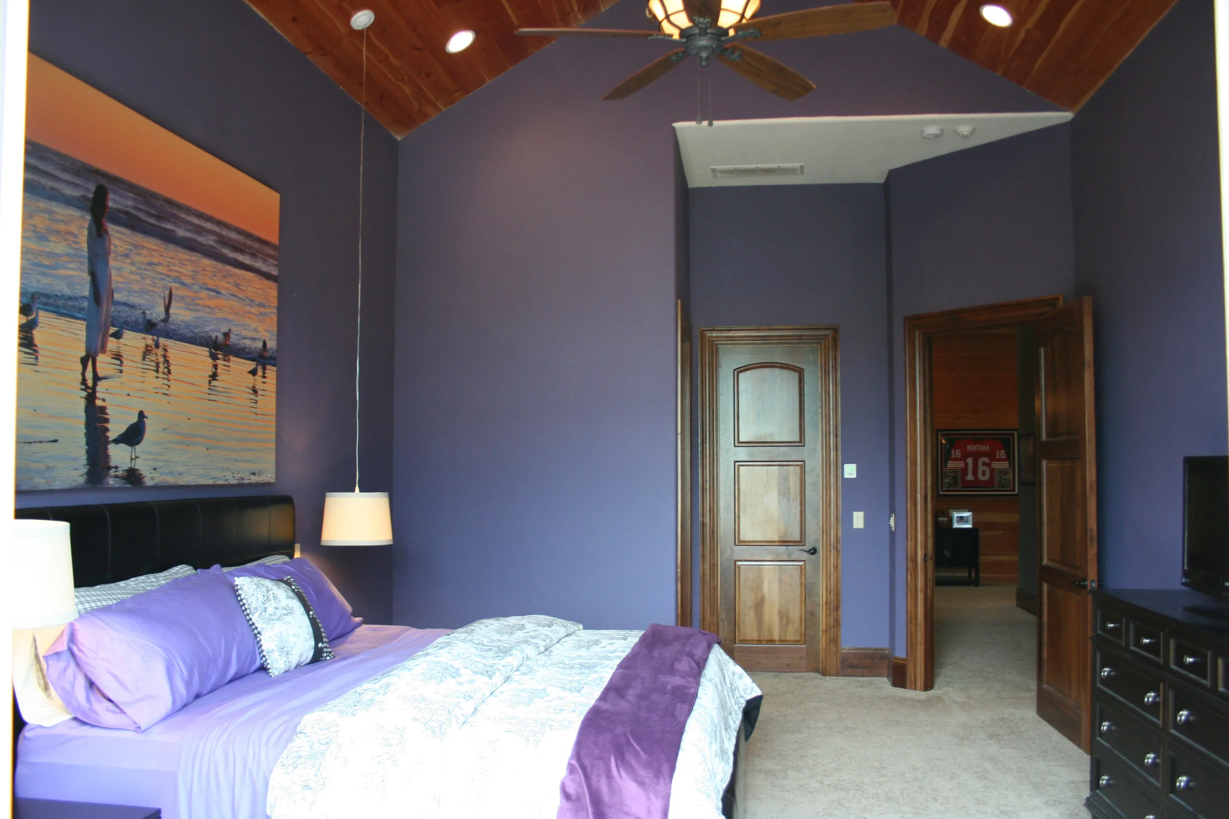 a bedroom malari.JPG