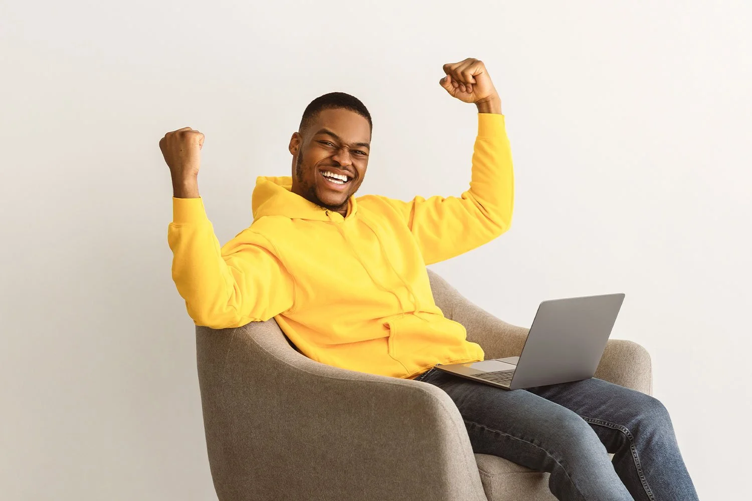  Go Paperless,  Get $25!  It only takes a minute in Online Banking or the Mobile App.   Sign Up Today  