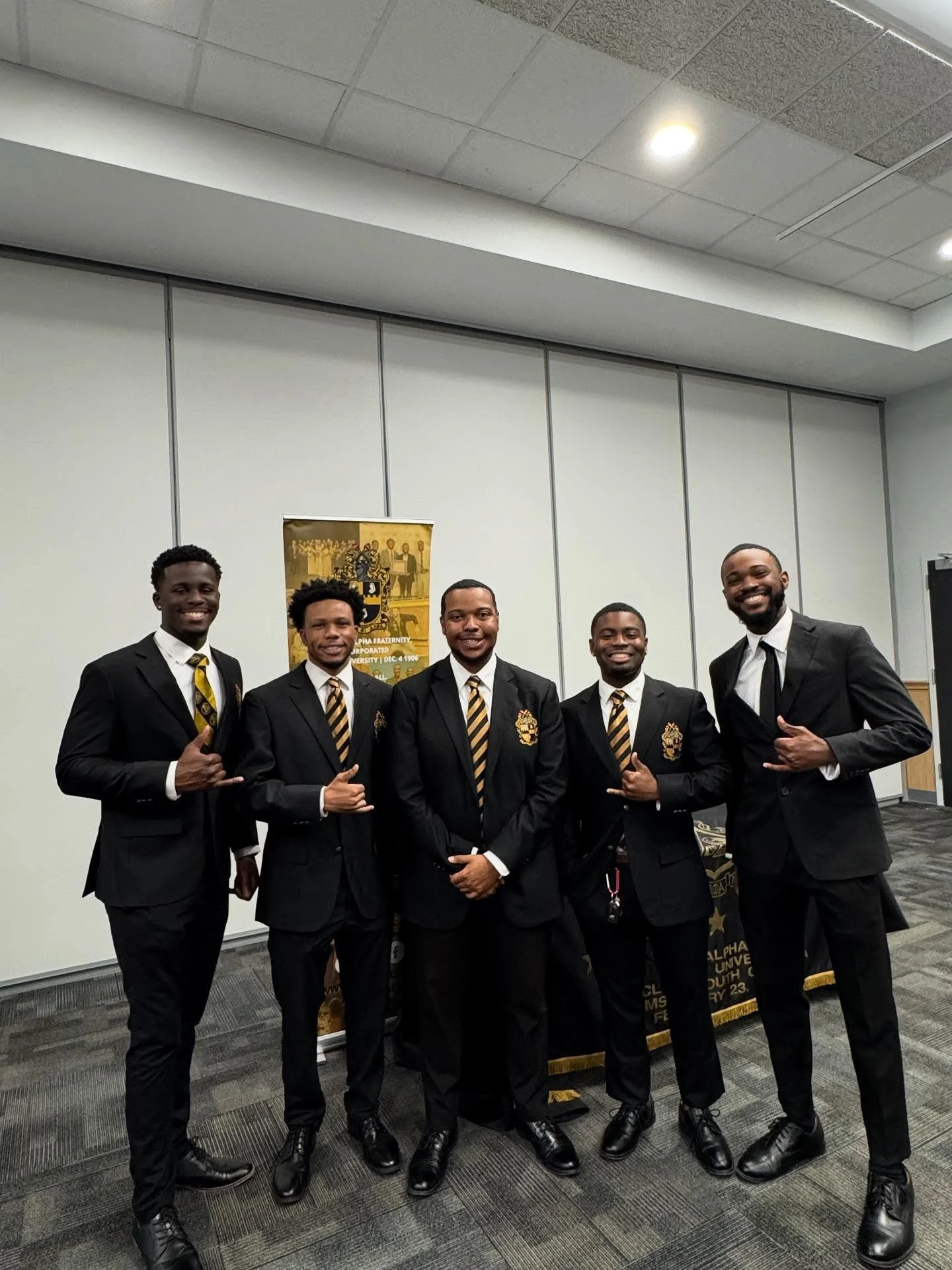Thank you to everyone who attended NPHC Orientation today! Our chapters had an amazing time getting to know everyone and participating in productive conversations!
Stay tuned for more updates on upcoming events and NPHC week this month 🧡