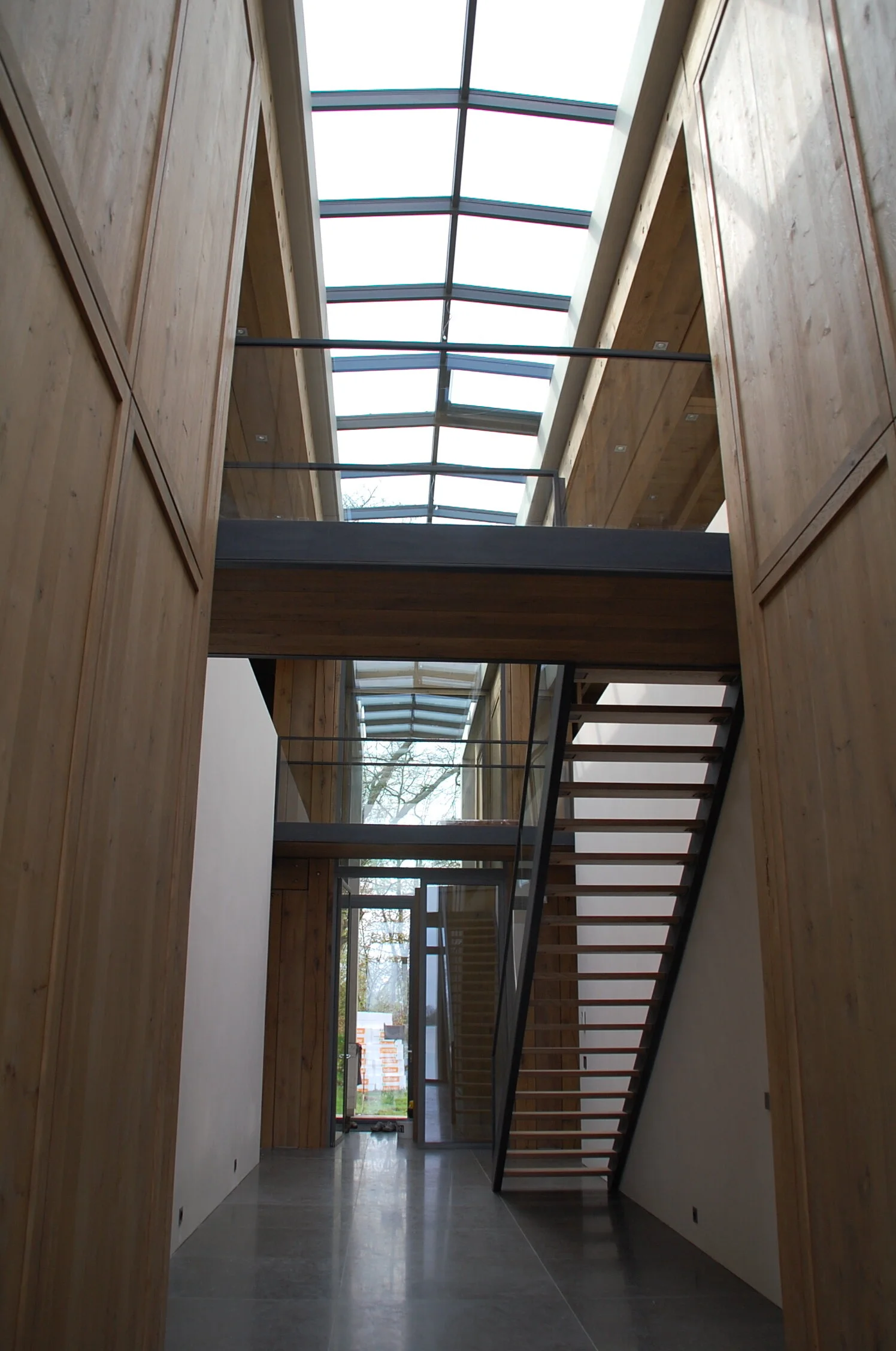 hall 6 .JPG