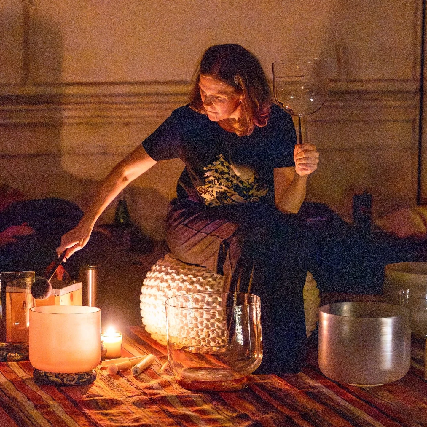 I remember the first month of owning singing bowls. I had already spent years studying the nuances of the human biofield through homeopathy, touch and movement. Yet working with sound was entirely new.

Initially, listening felt different. I was lear