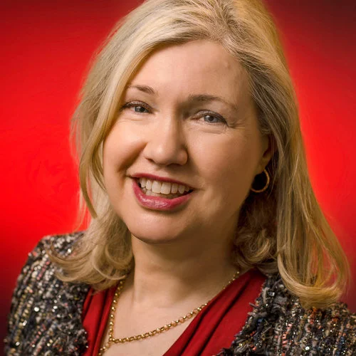 Shelley+Dunstone_Colour-LinkedIn.jpg