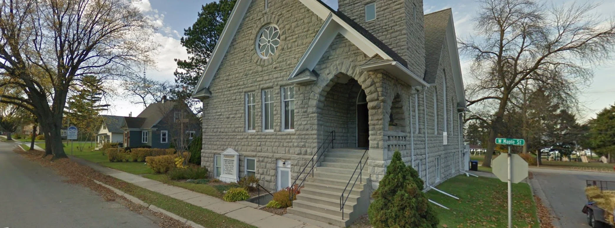 204 W. Maple St, Sturgeon Bay, WI. Google Maps (Nov. 2015).