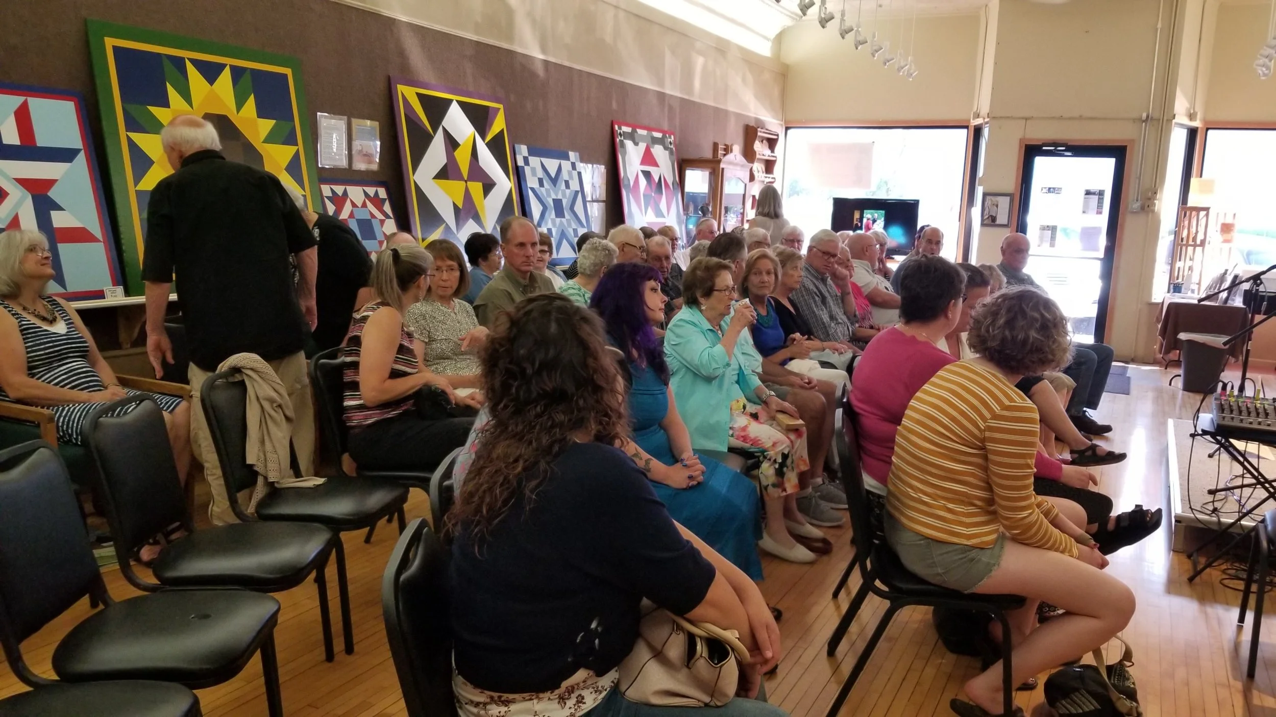 Evansville Audience.jpg