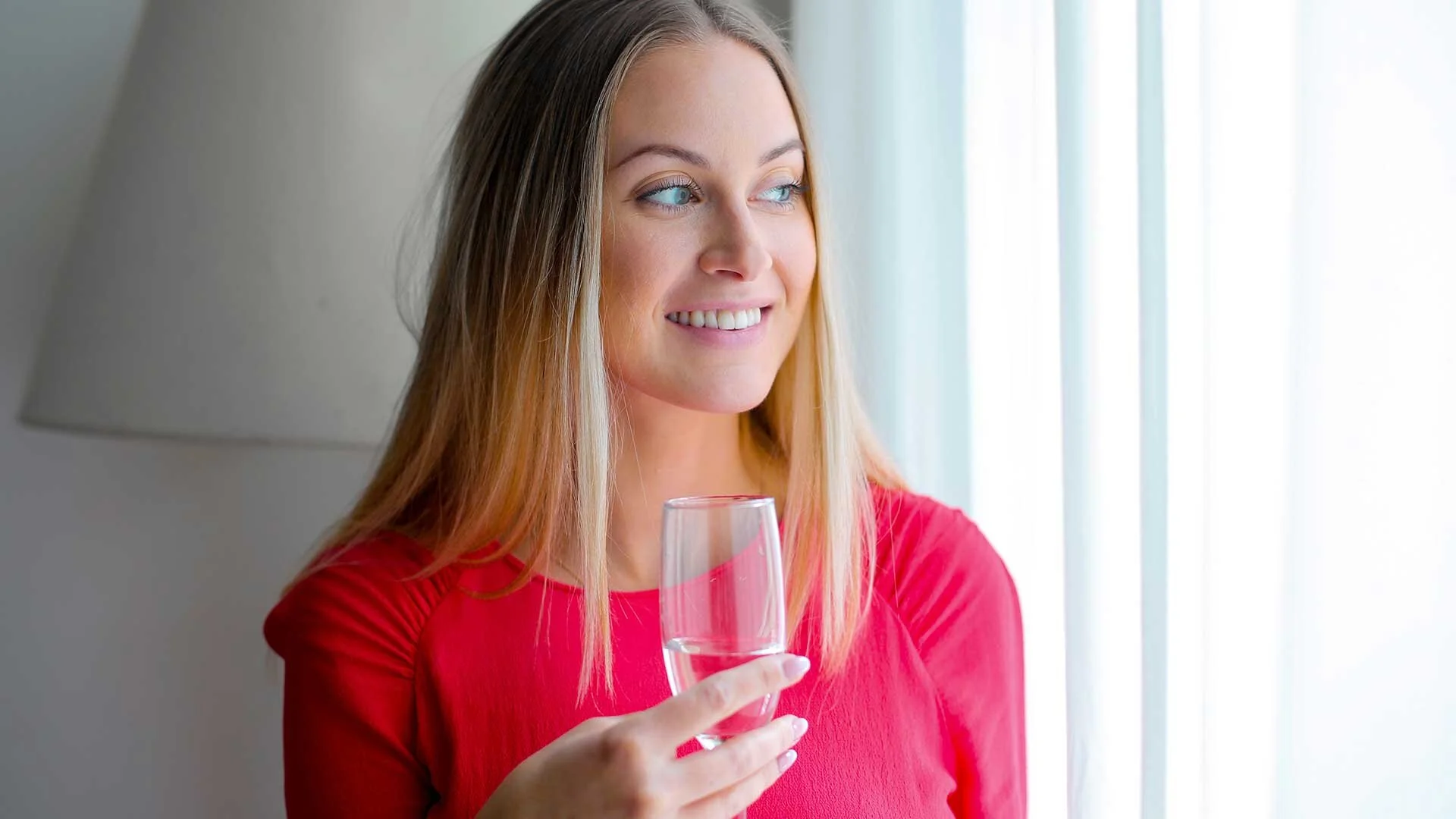 Wow!-This-Woman-Justified-Drinking-at-11AM-by-Organizing-a-Virtual-Happy-Hour.jpg