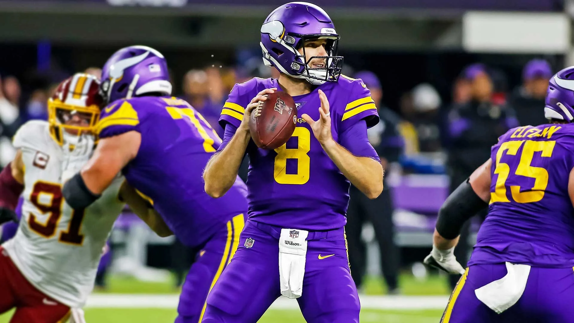 Kirk Cousins Continues to Stay 6ft Away From a First Down All Season   