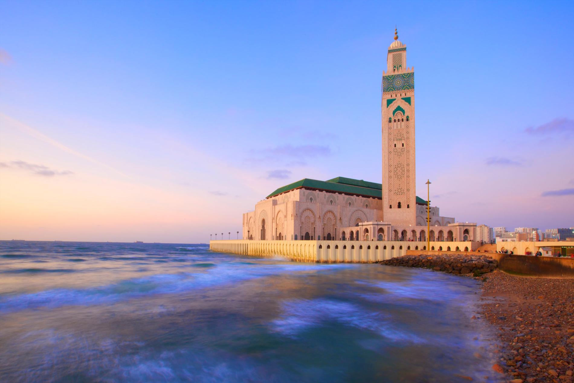 mosque-casablanca-morocco.ngsversion.1532635056941.adapt.1900.1.jpg