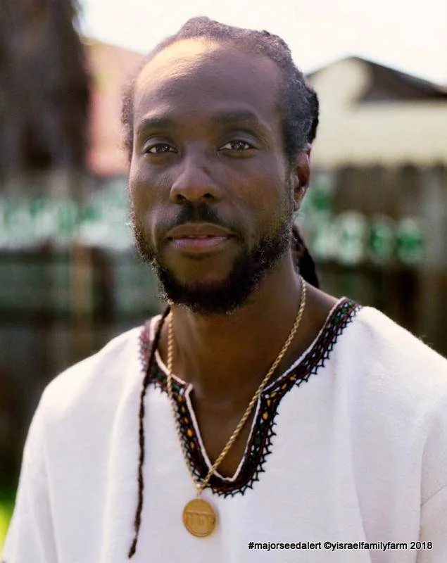Chanowk Yisrael is an urban farmer, community activist and husband. Born and raised in Sacramento, he worked & traveled across the country for 10 years on the dime of corporate America before deciding to trade in his frequent flyer miles for seeds and soil. When his hands are not deep in the Earth you can find him working in his community with youth demonstrating the benefits of land ownership and food sovereignty.