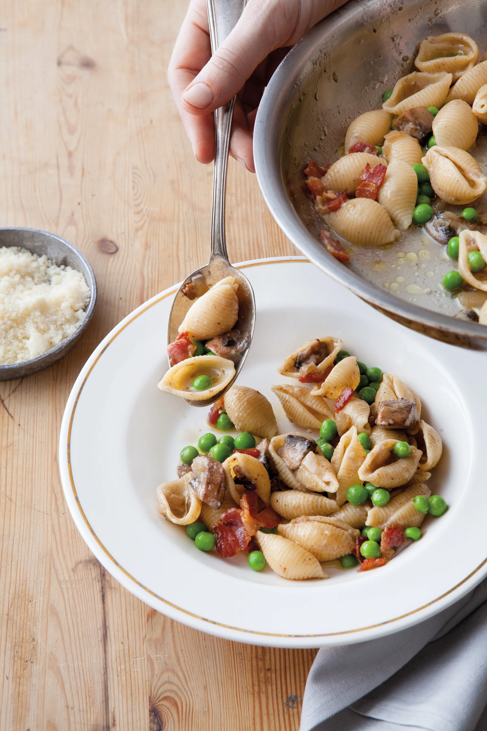 SAVEUR Italian Comfort Food; photo by Joseph De Leo