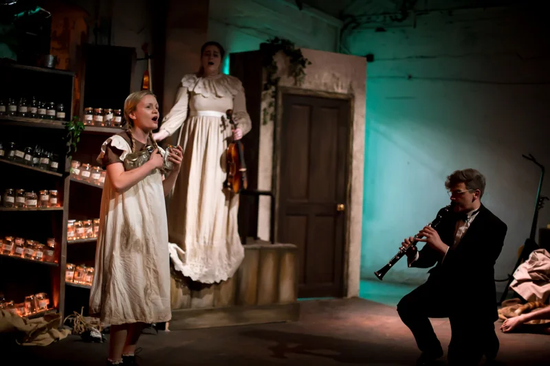 Constance and Sinestra 3.jpg