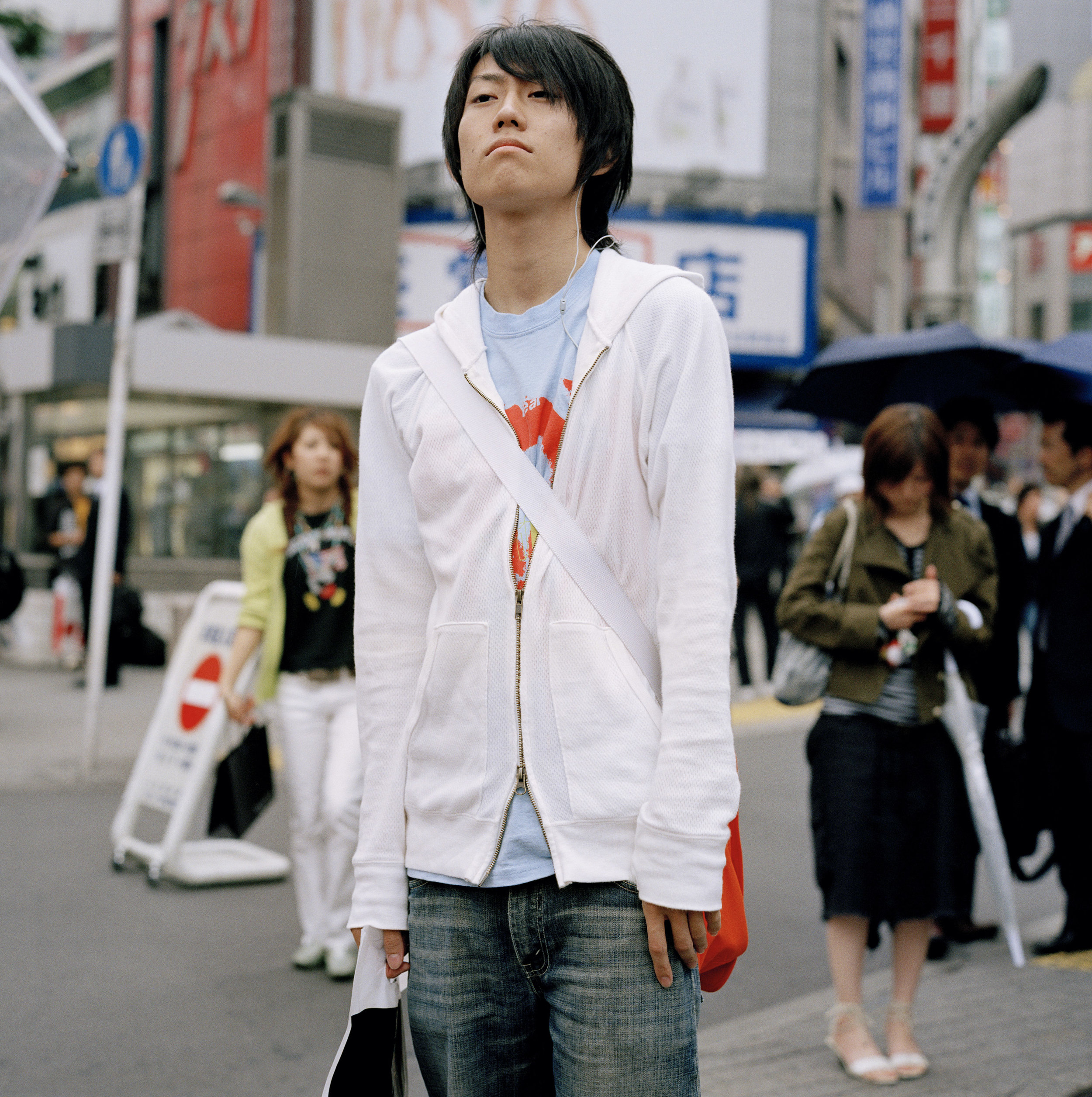 YoungManWhiteJacket32CROP2.jpg