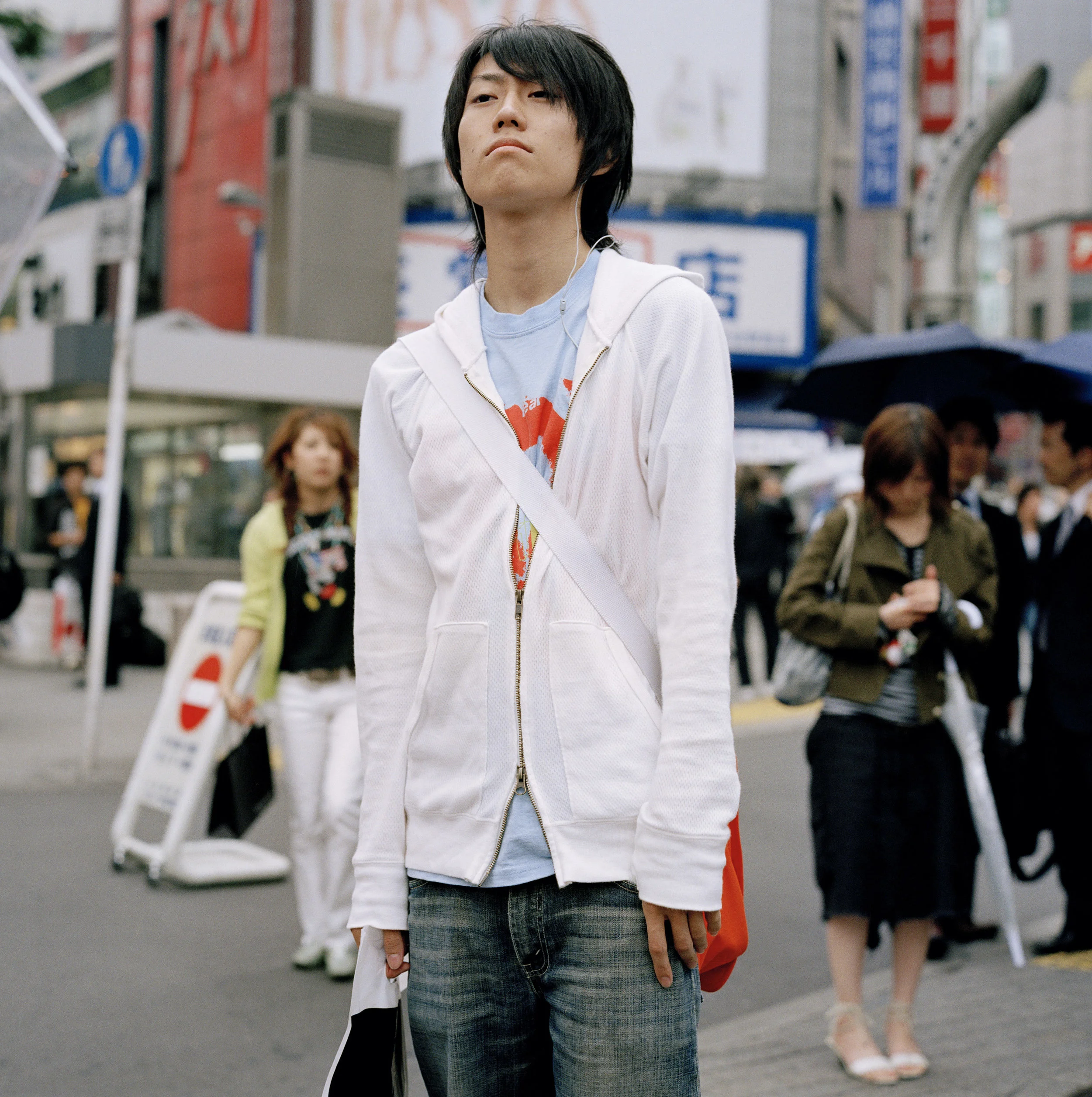 YoungManWhiteJacket32CROP2.jpg