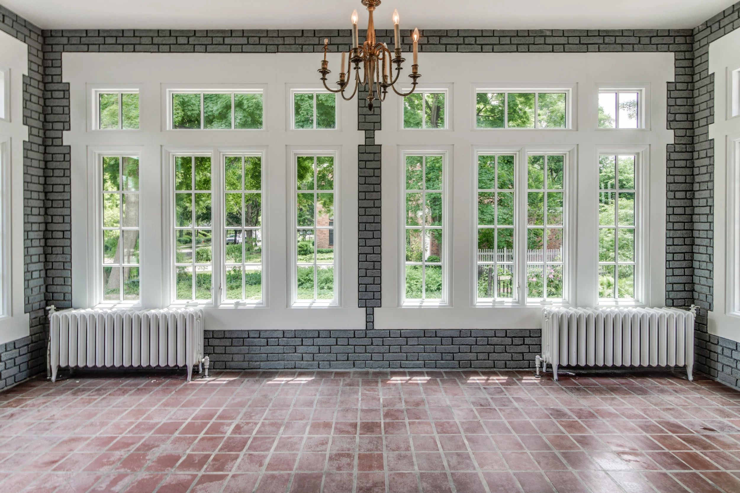 Interior (23 of 79).jpg