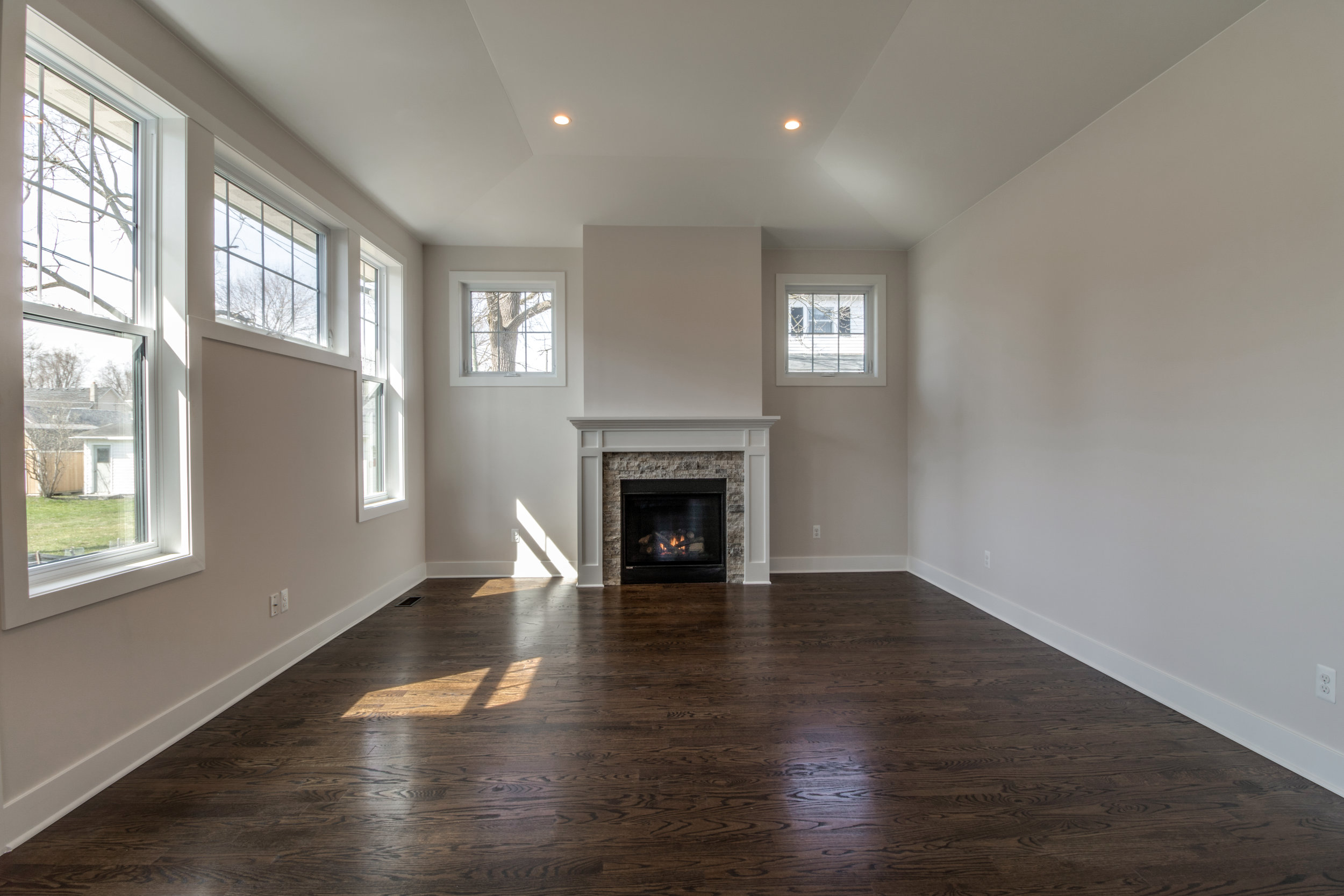 Interiors (30 of 39).jpg