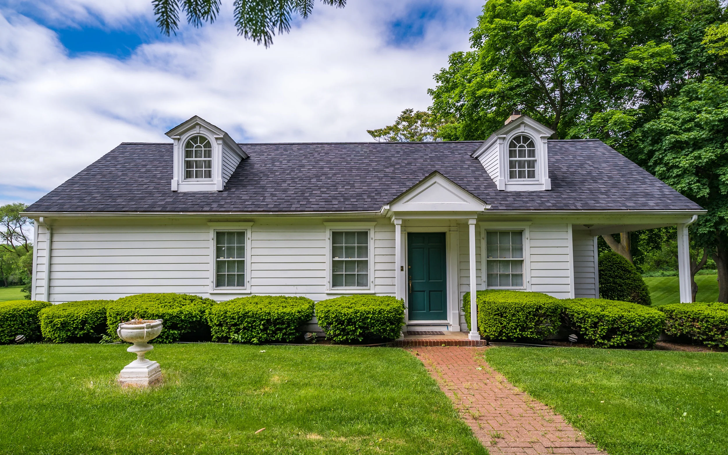 Exteriors (18 of 20).jpg