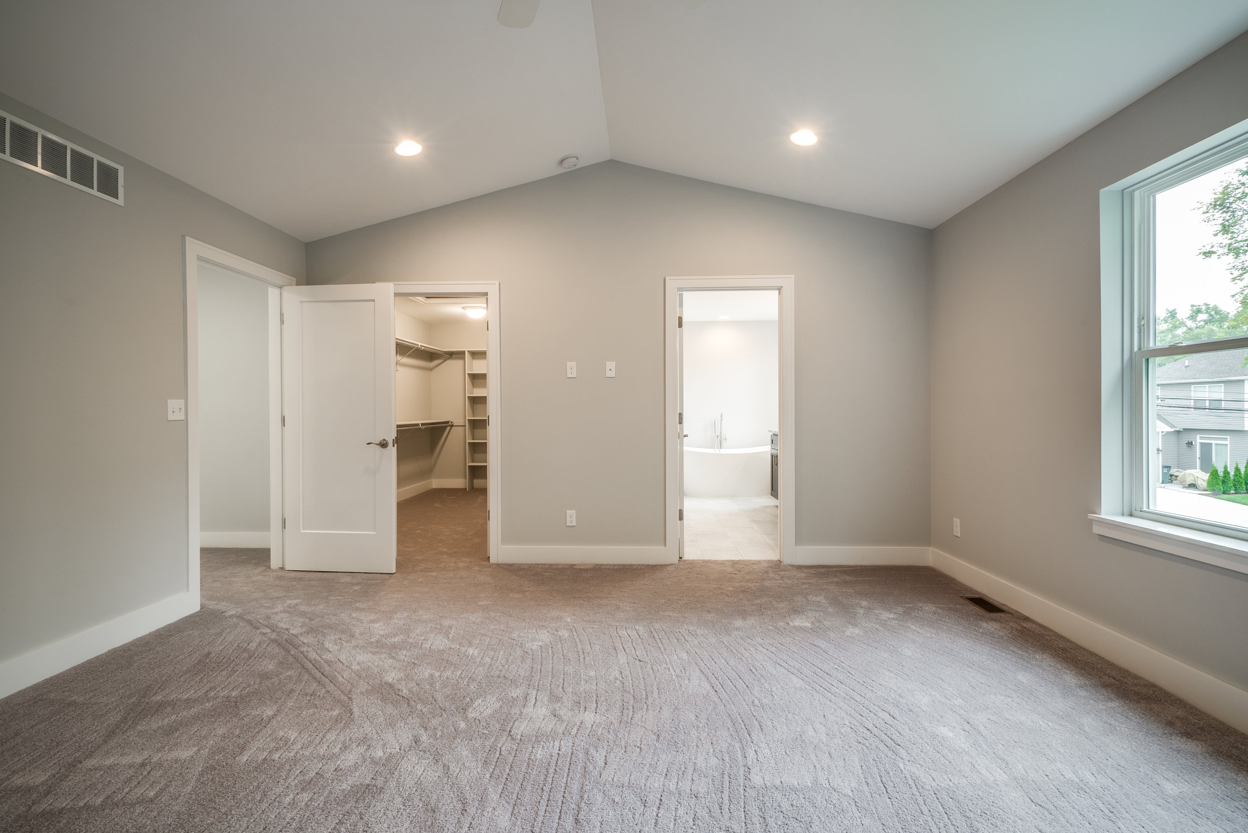 Interiors (26 of 40).jpg