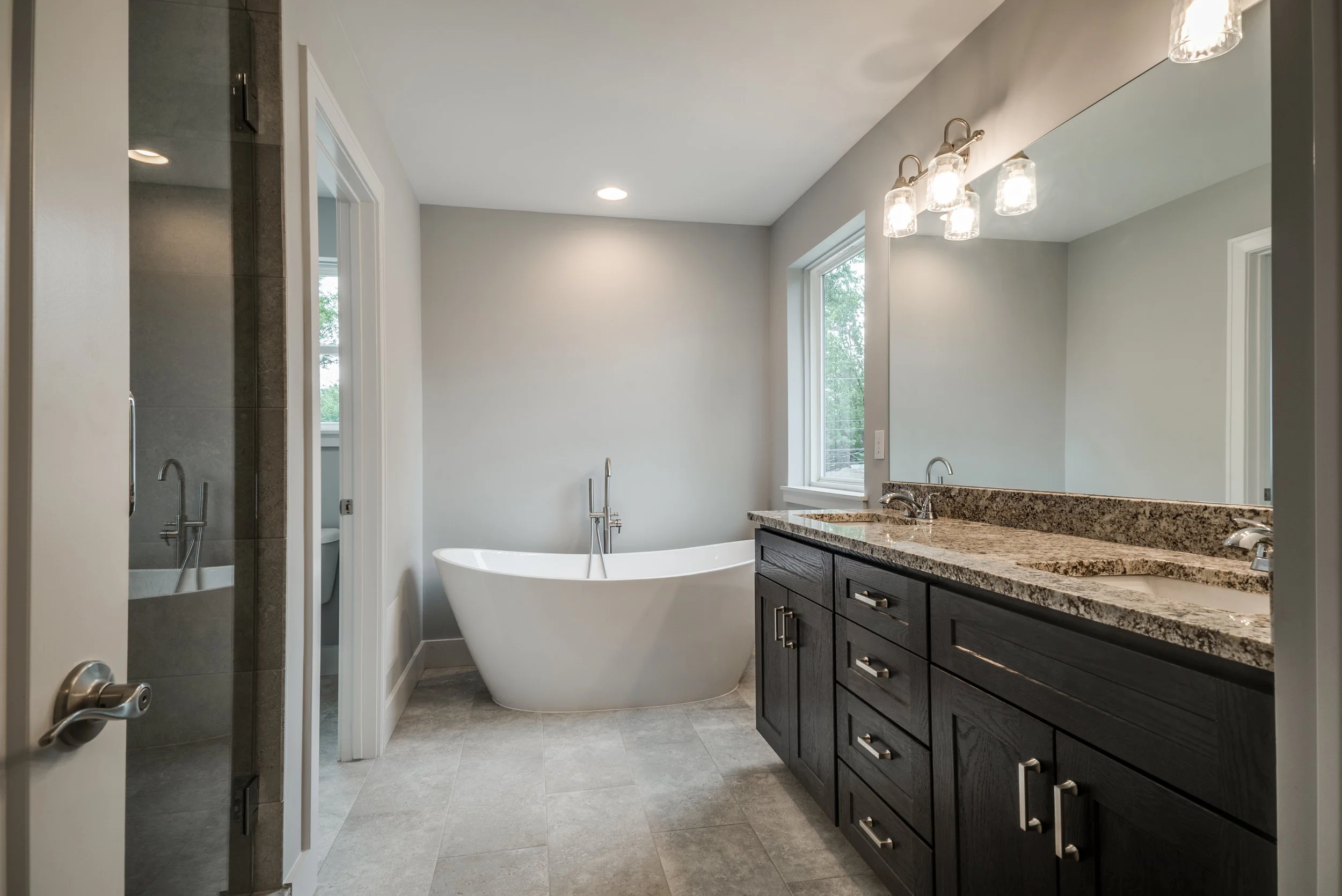Interiors (29 of 40).jpg