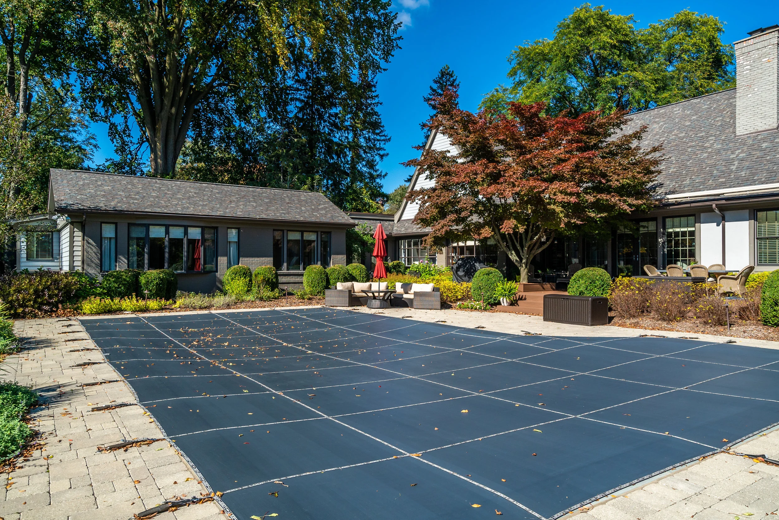 Exteriors (17 of 24).jpg