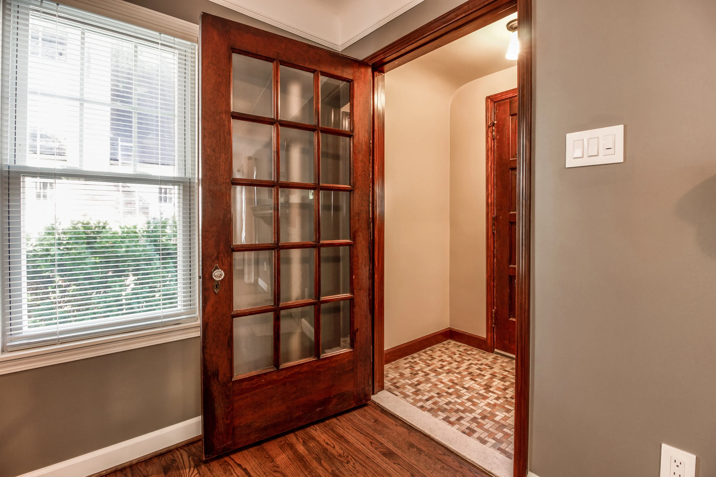 Interiors (1 of 27).jpg