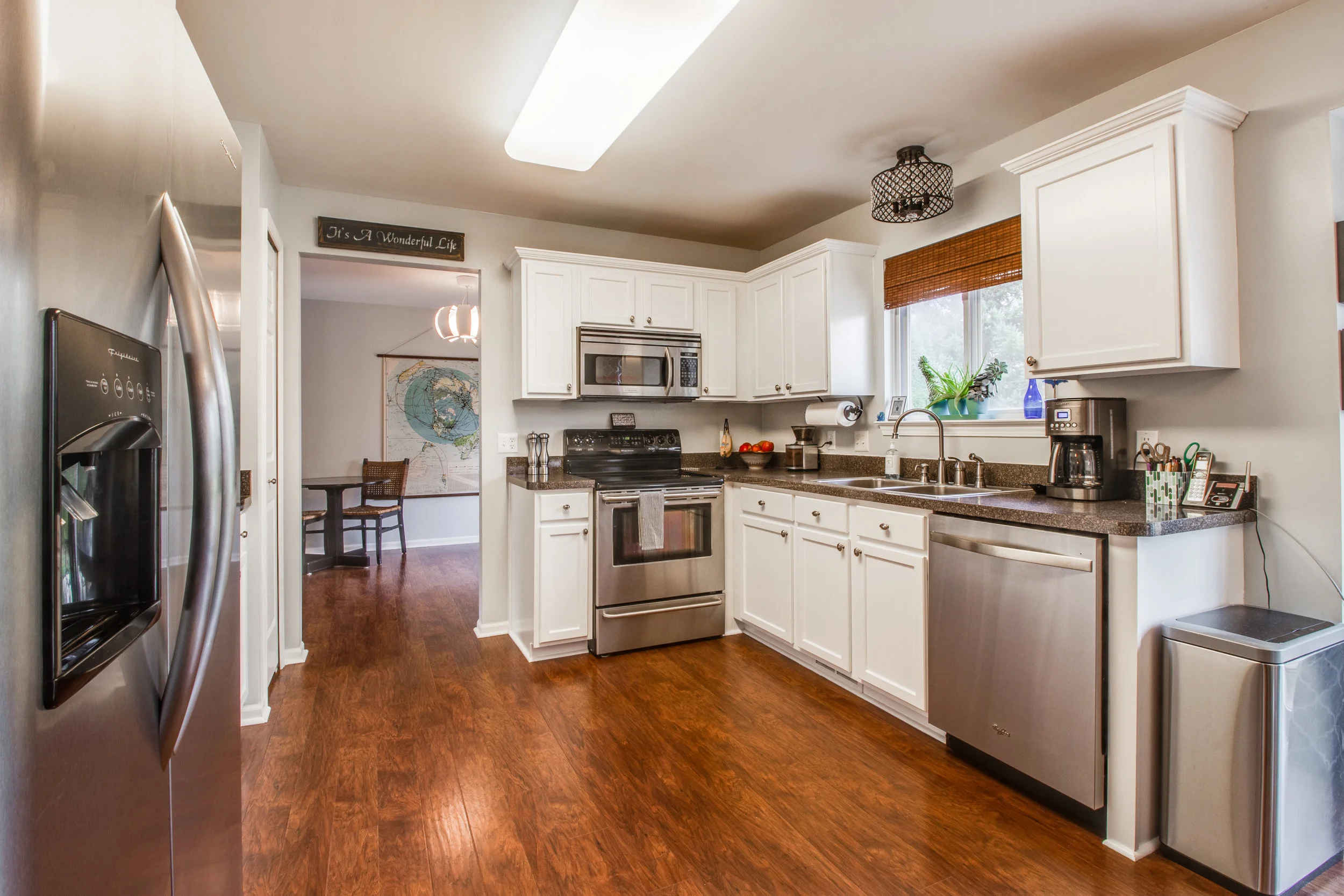 INTERIORS (12 of 45) - Kitchen.jpg