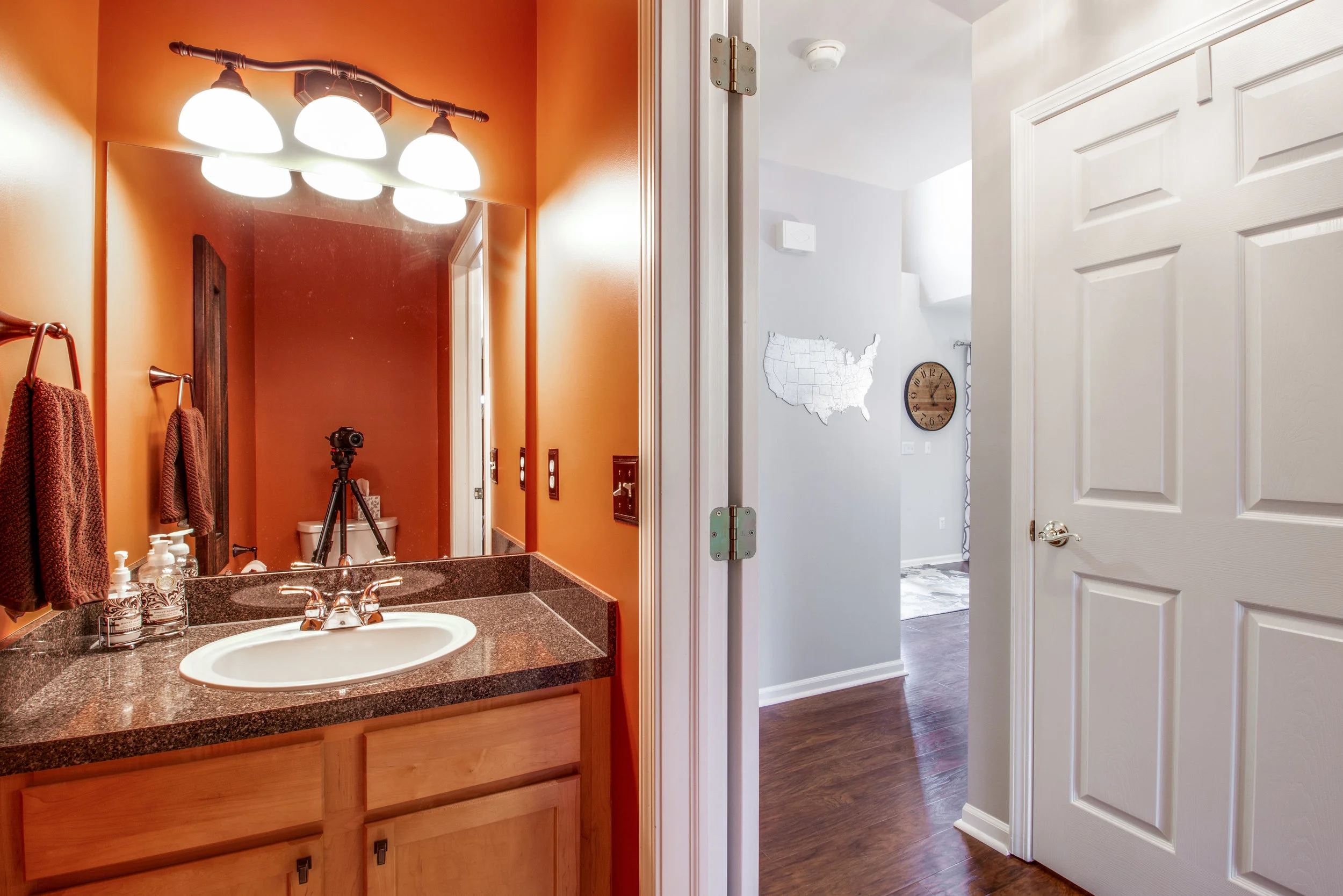 INTERIORS (25 of 45) - Half Bath.jpg