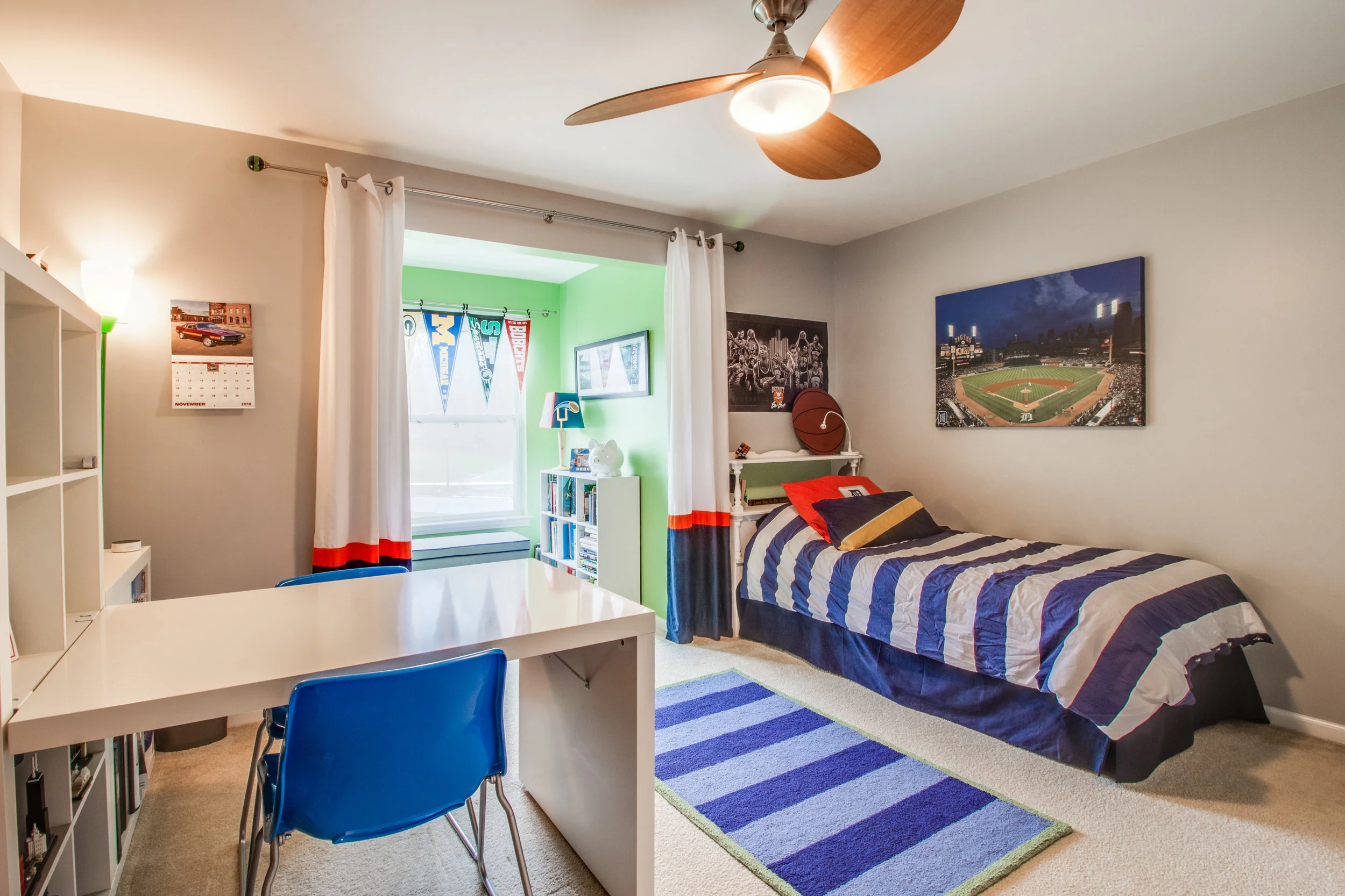 INTERIORS (33 of 45) - Bedroom 1.jpg