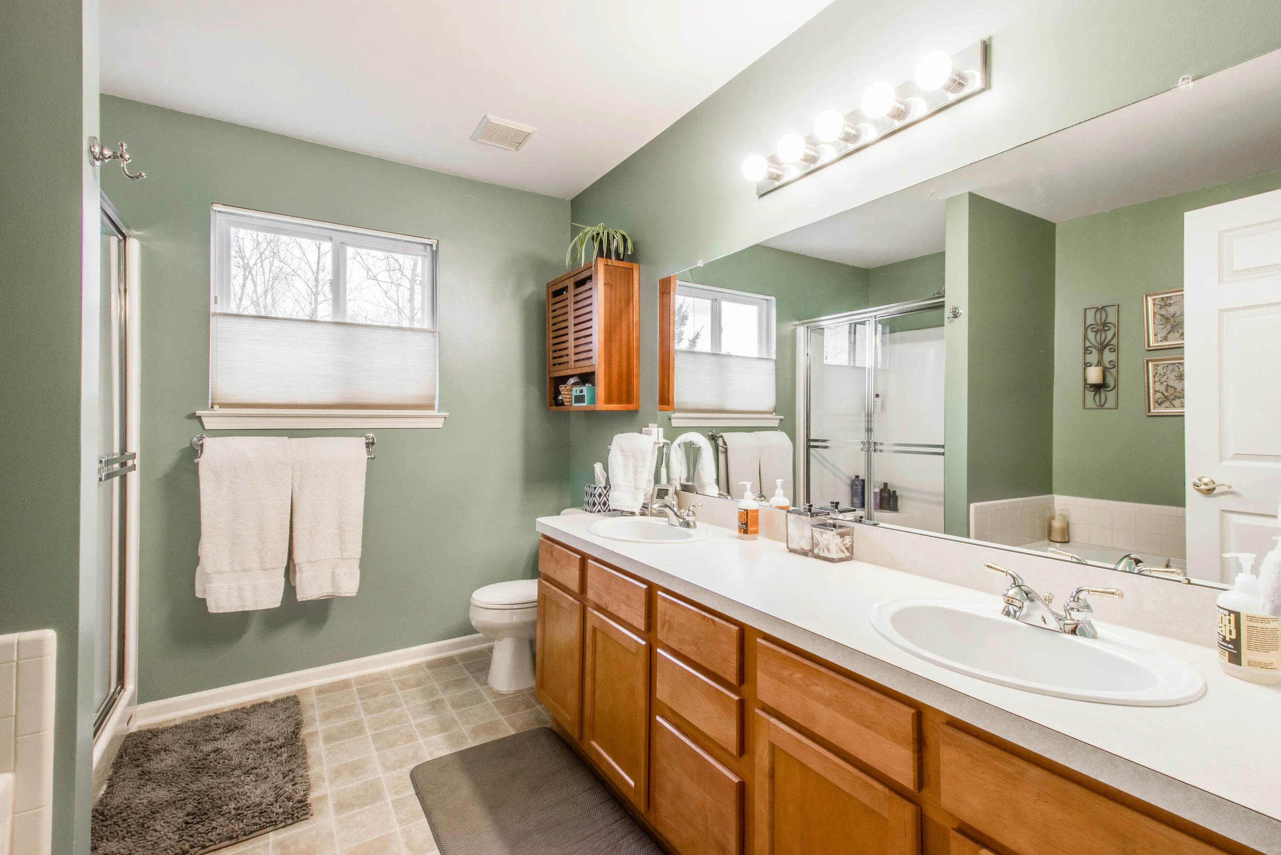 INTERIORS (44 of 45) - Master Bath.jpg