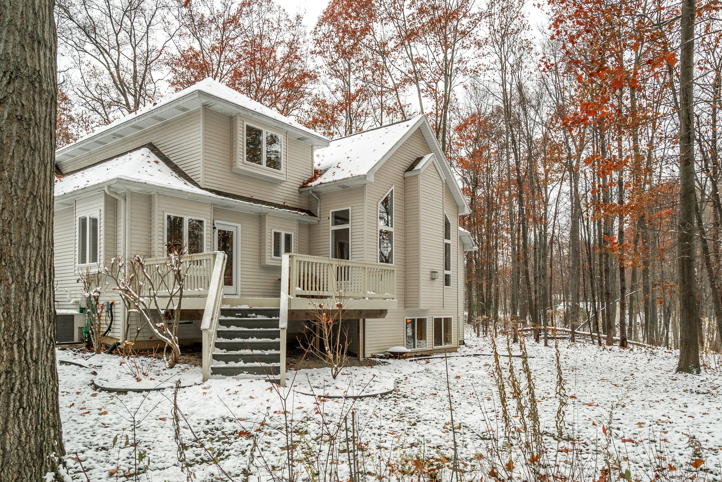 Exteriors (8 of 13).jpg