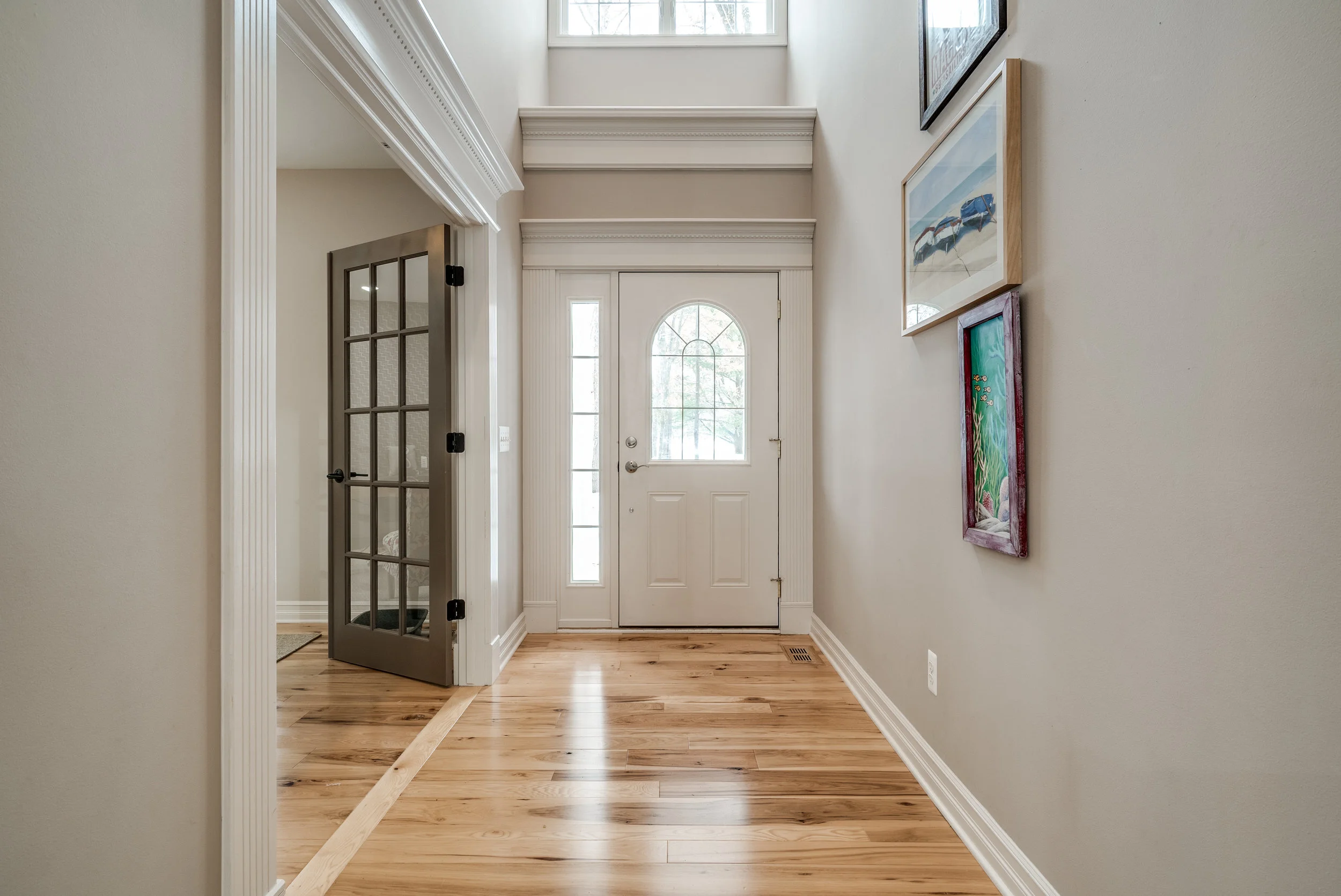 Foyer (1 of 2).jpg