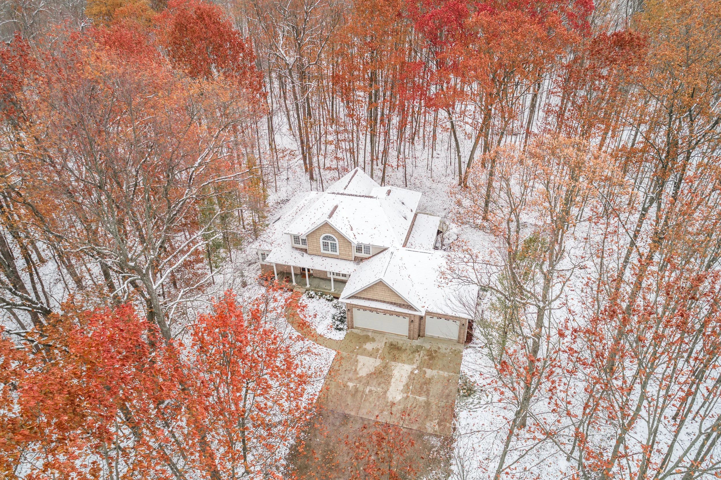 Quiet Cul-de-sac in Fenton