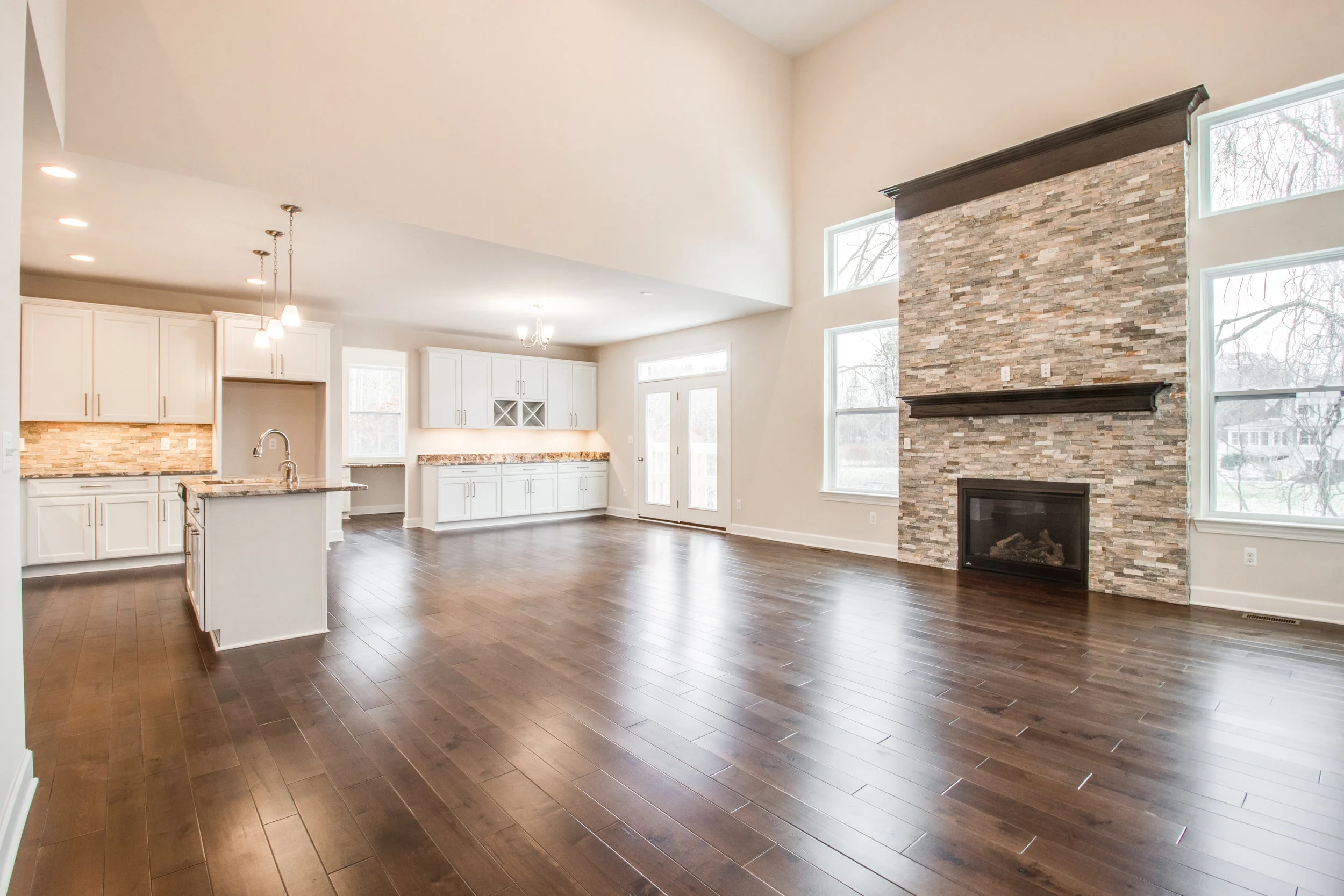 INTERIORS (17 of 45).jpg