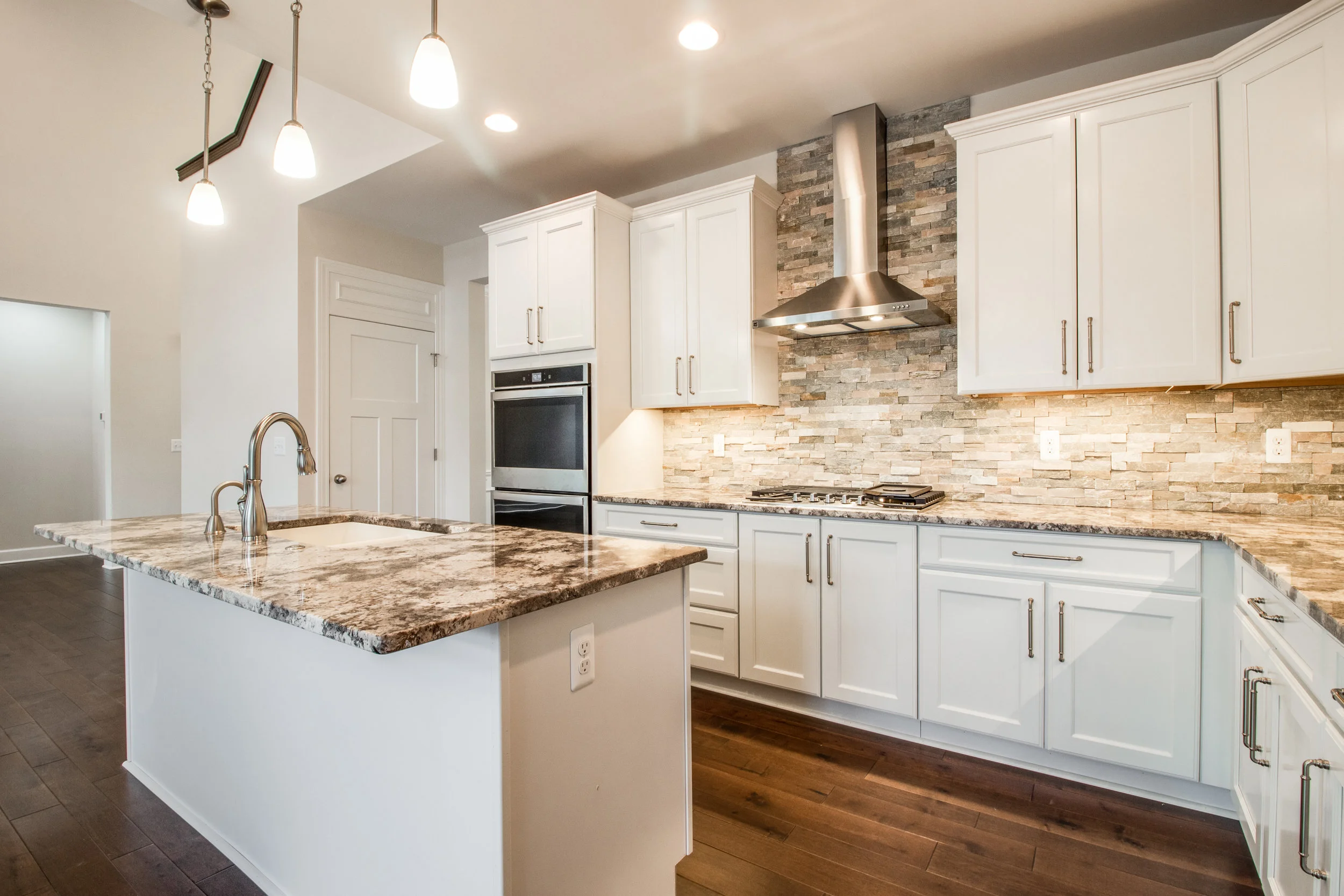 INTERIORS (26 of 45).jpg