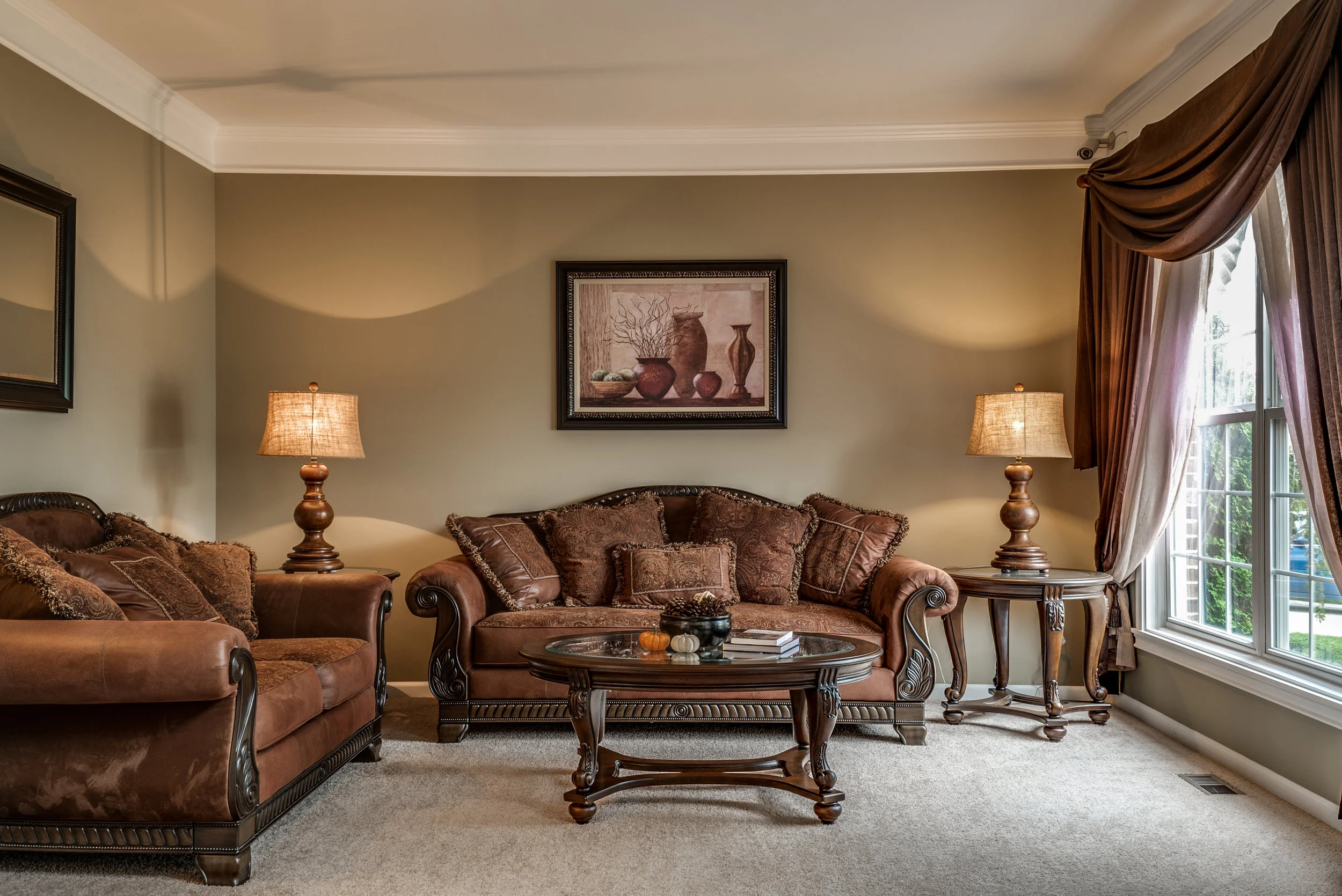 Interiors (3 of 58).jpg