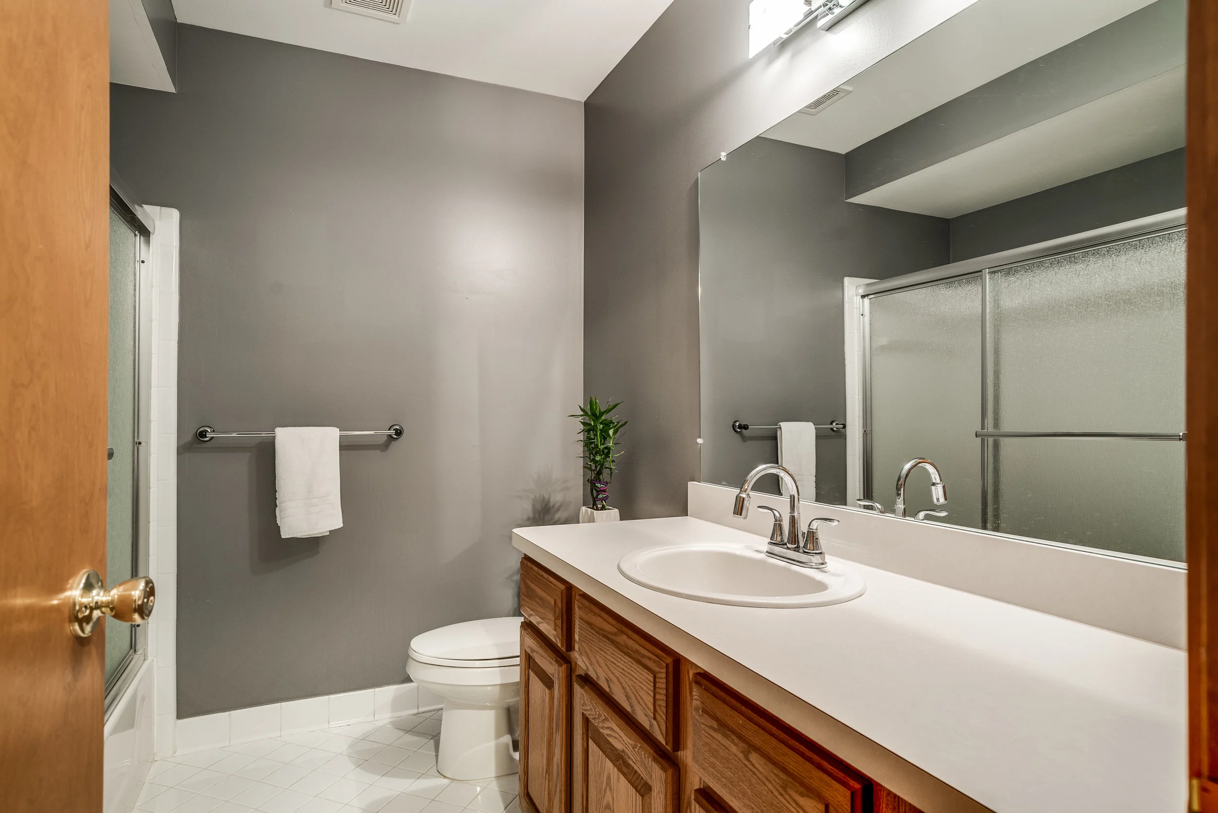Interiors (8 of 50).jpg