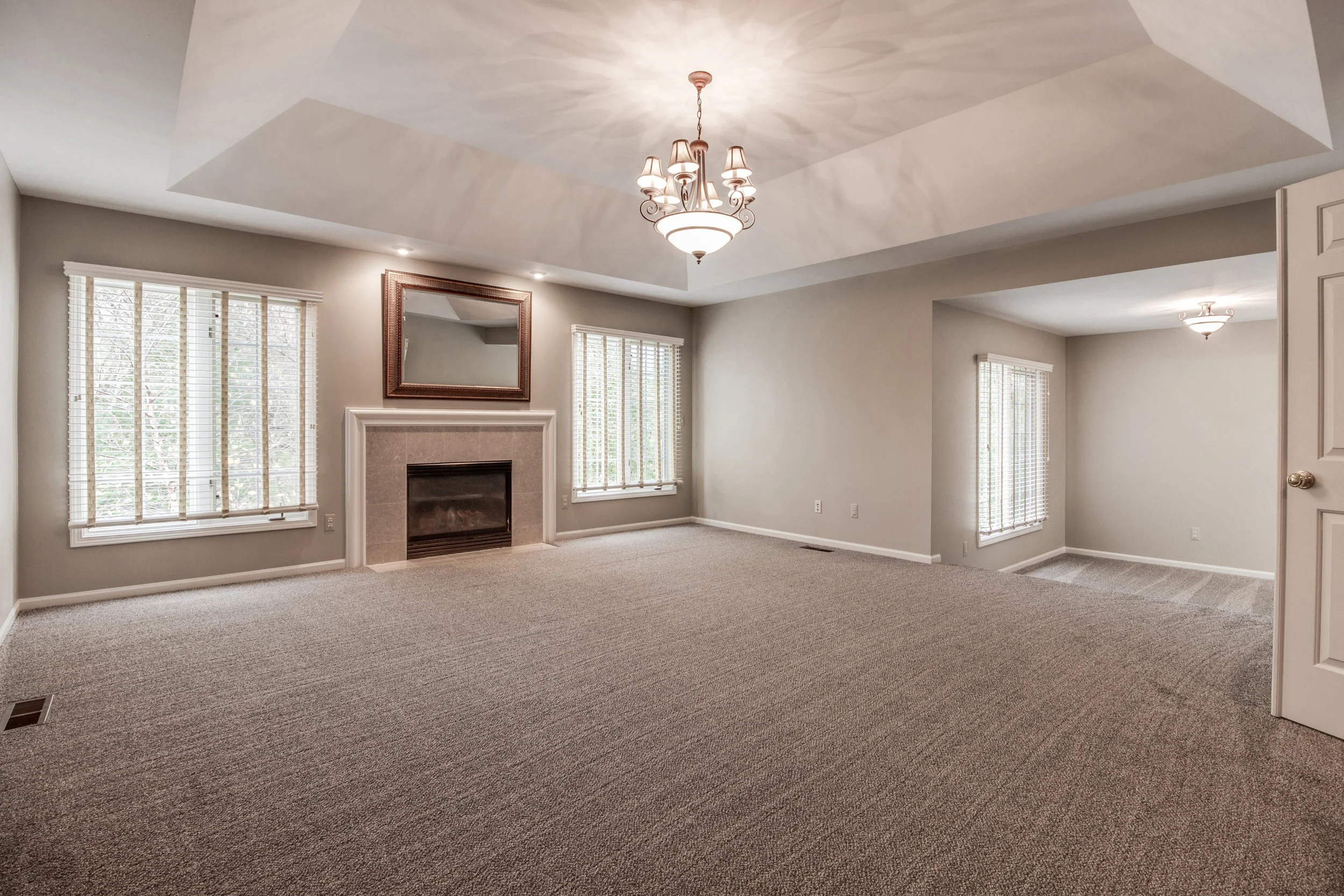 Interiors (54 of 75).jpg