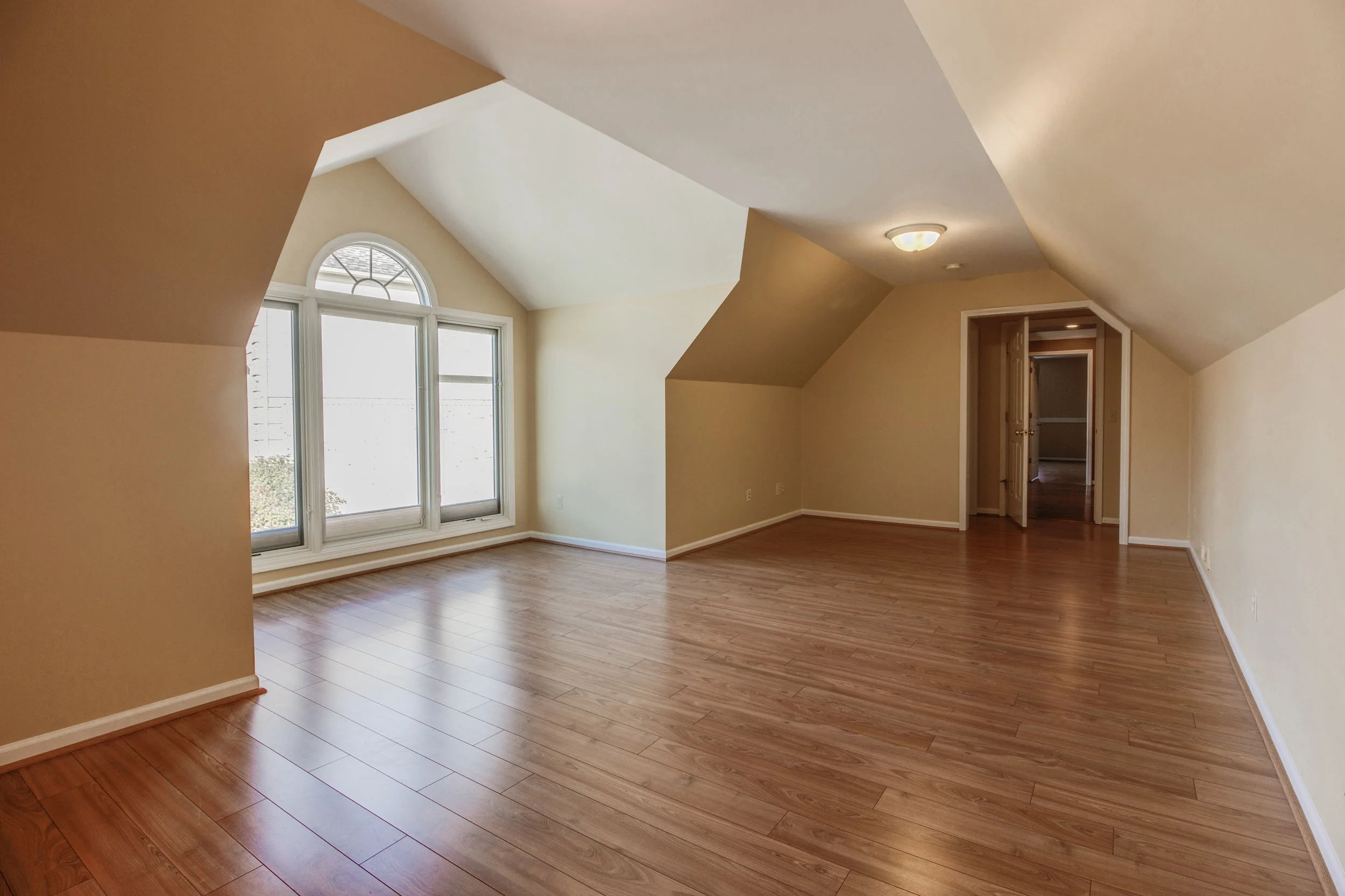 Ramblewood 6th Bedroom (4 of 6).jpg