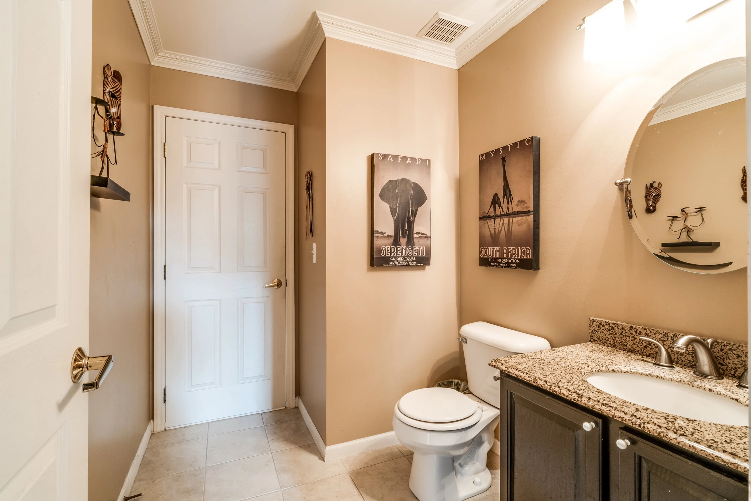 Interiors (30 of 50).jpg