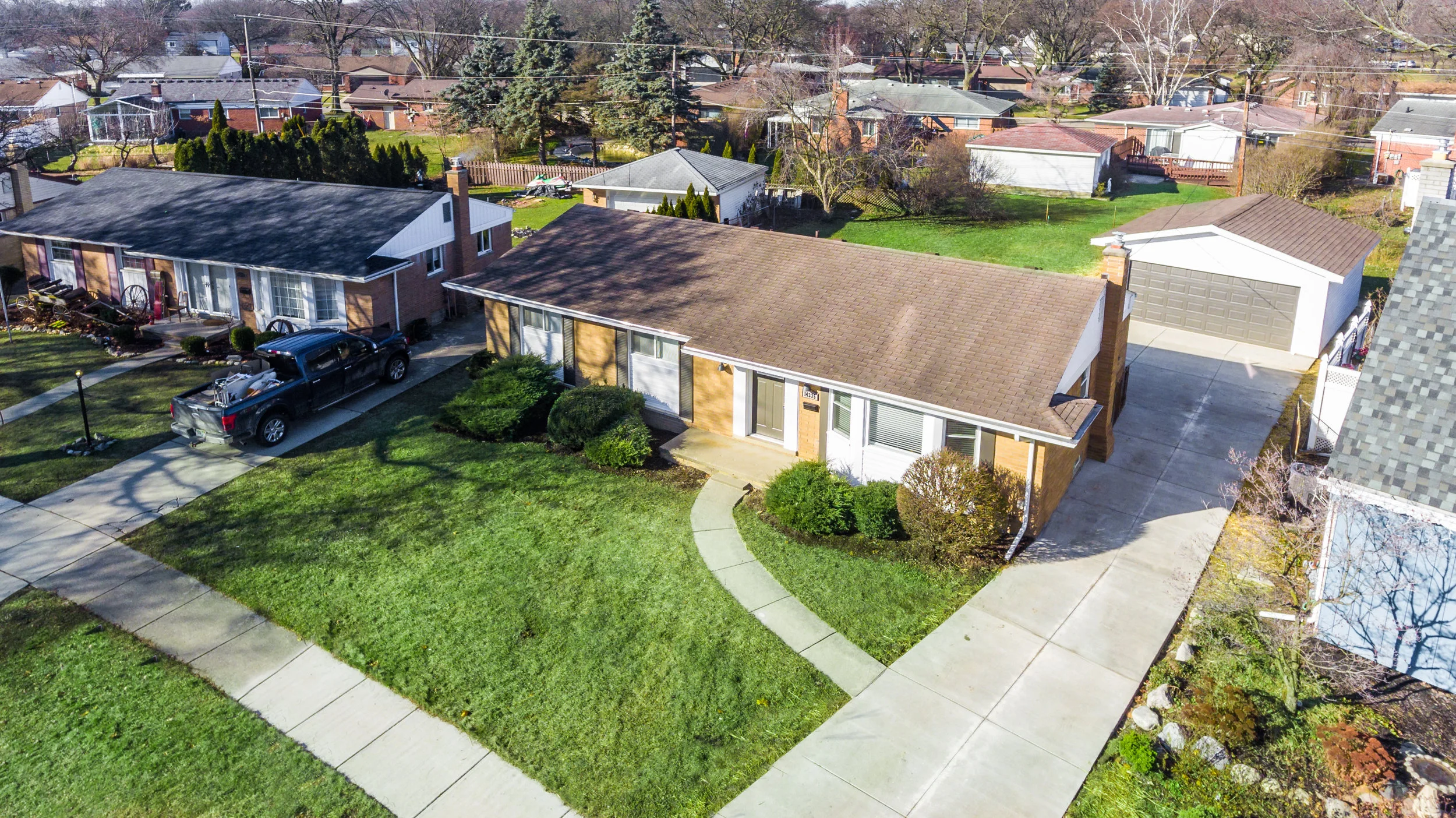 Aerial Exteriors (8 of 8).jpg