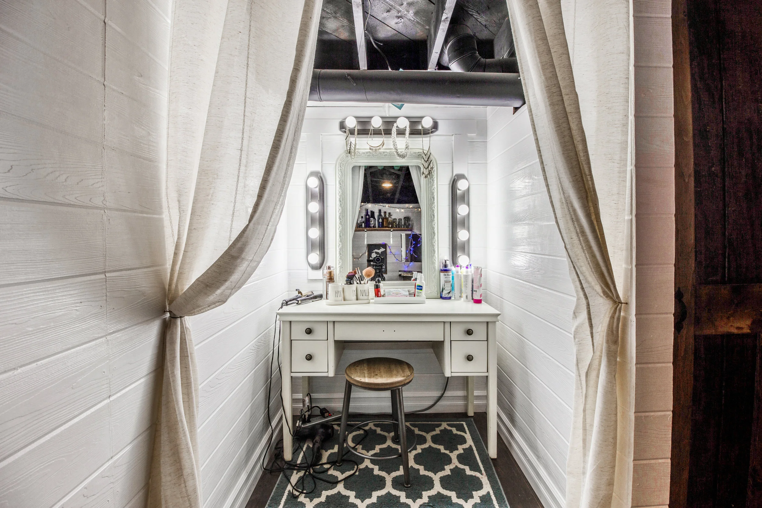 Interiors (30 of 38).jpg