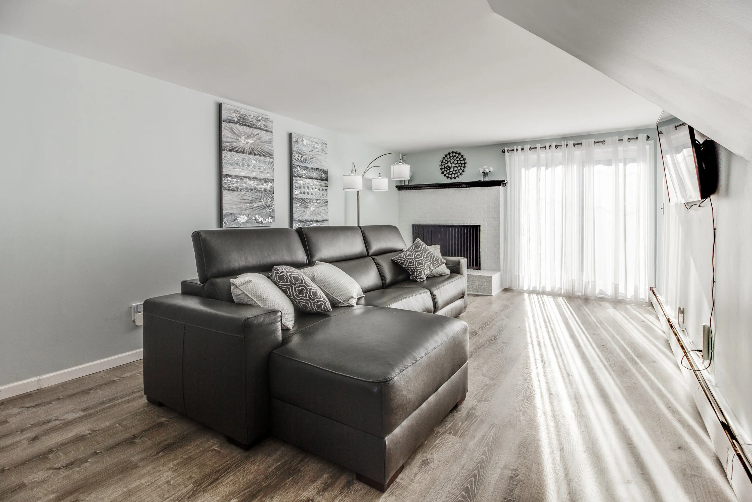 Interiors (18 of 40).jpg