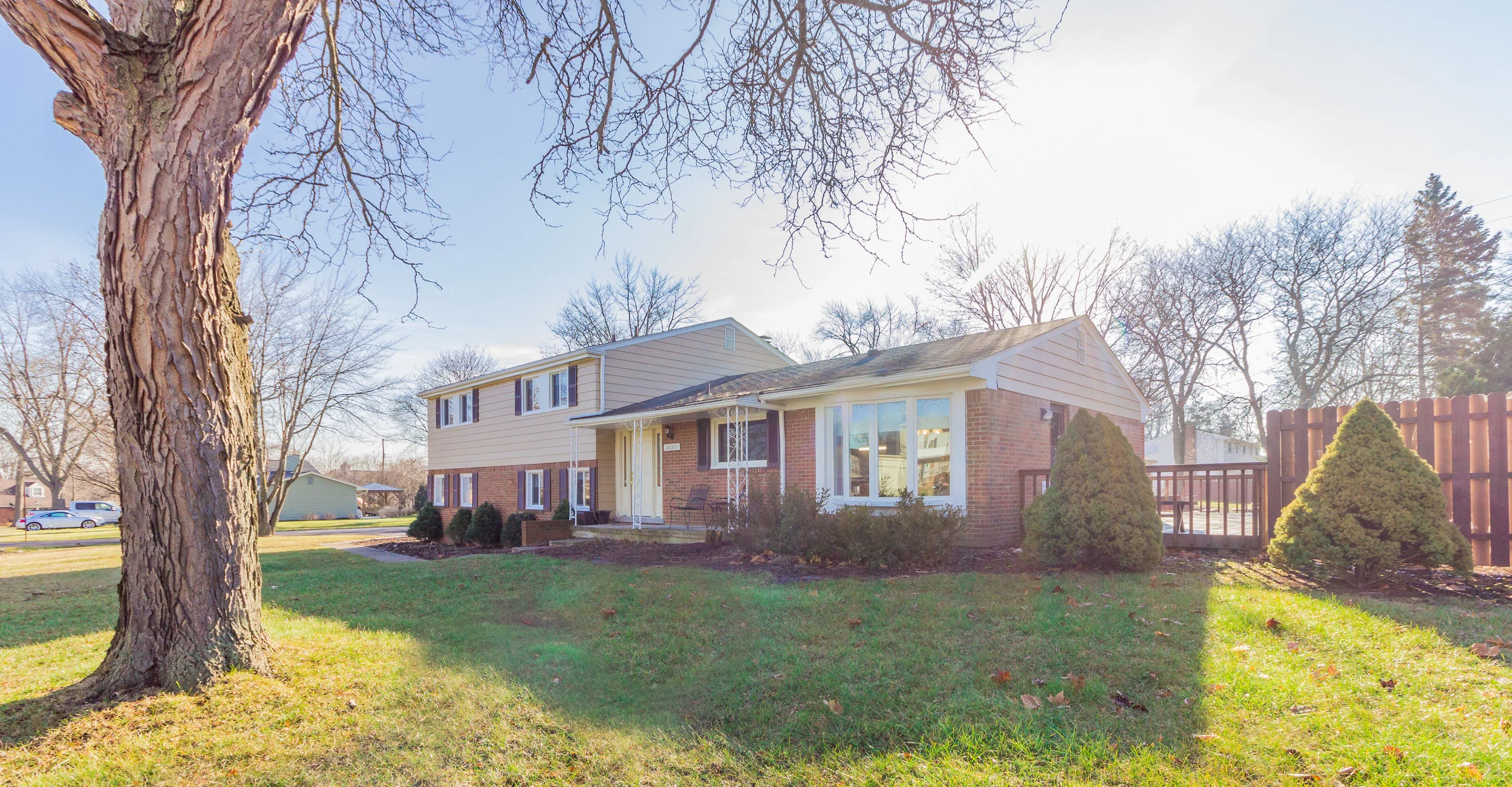 Updated Farmington Hills Home For Sale