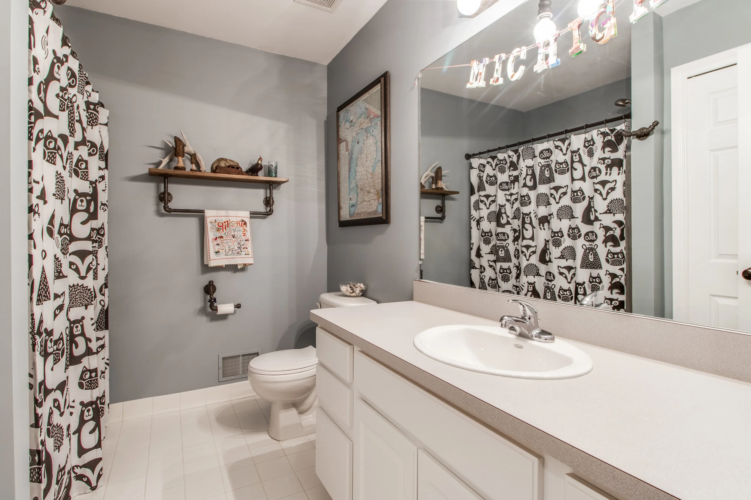 Interiors (11 of 34).jpg